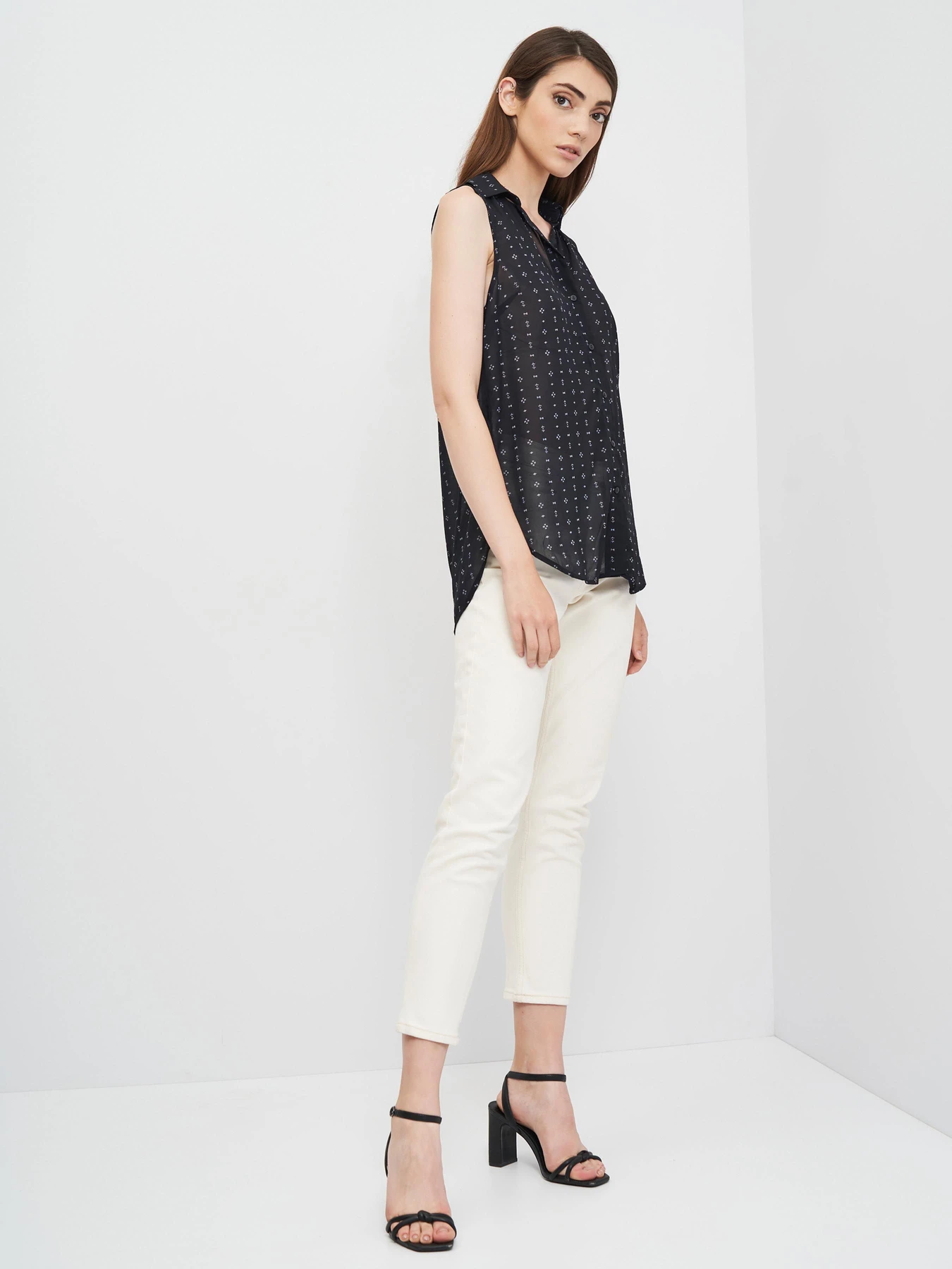 Сорочки H&M модель 7519960log_Черный Фото