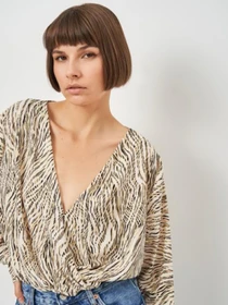 Сорочки H&M модель 8210601abr_Бежевый Фото