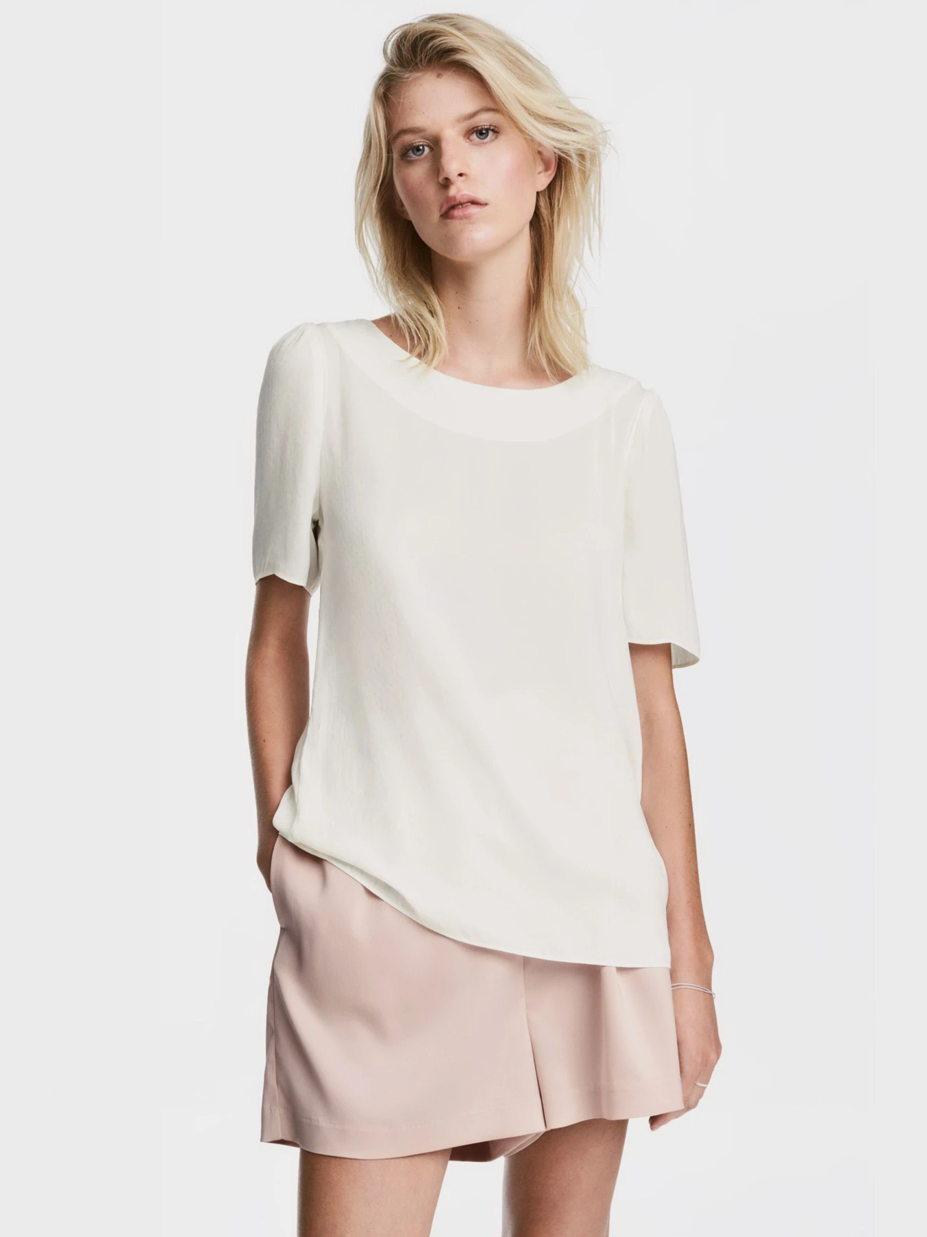 Сорочки H&M модель 5025895log_Молочный Фото
