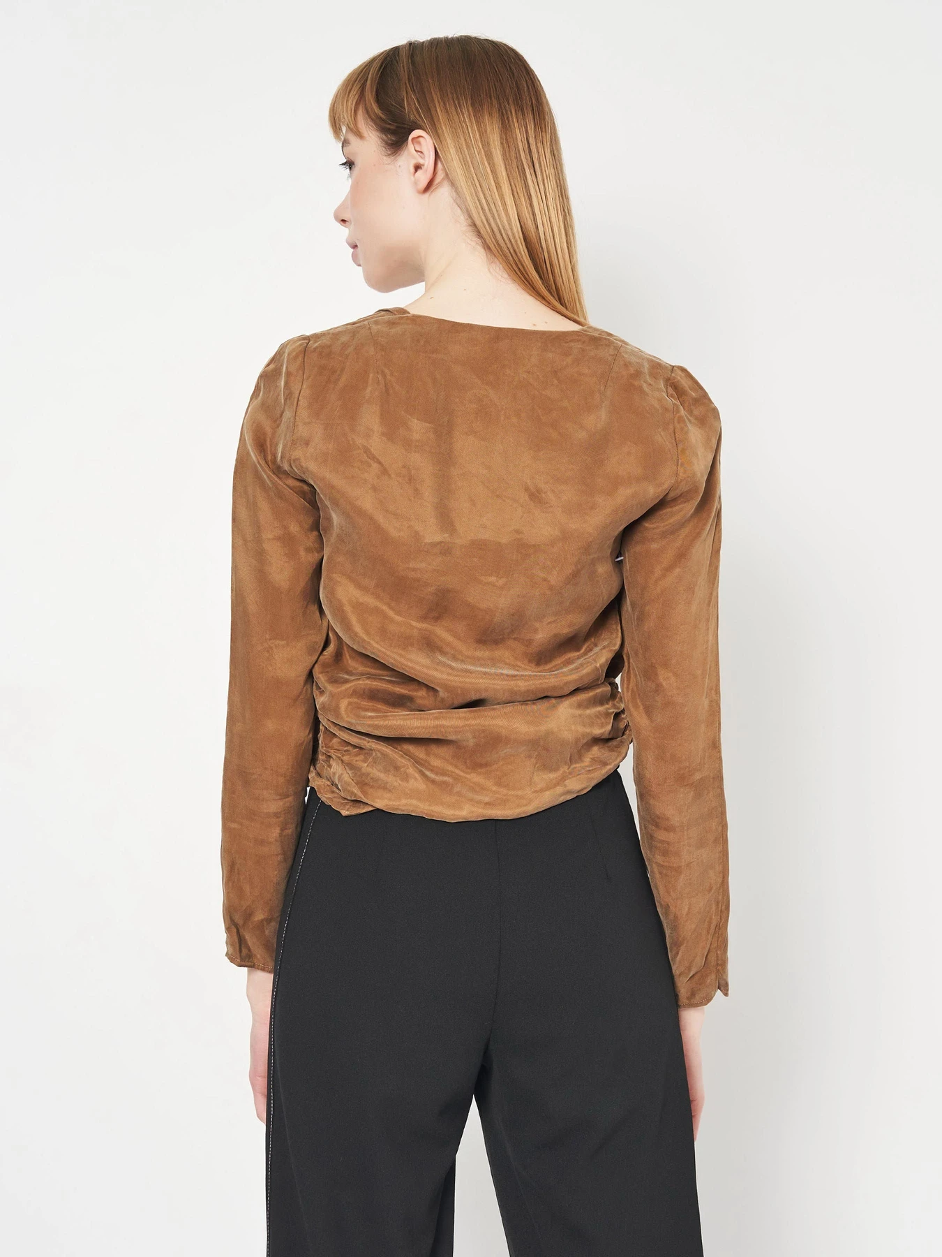 Рубашки H&M модель 7052022abr_Коричневый Фото