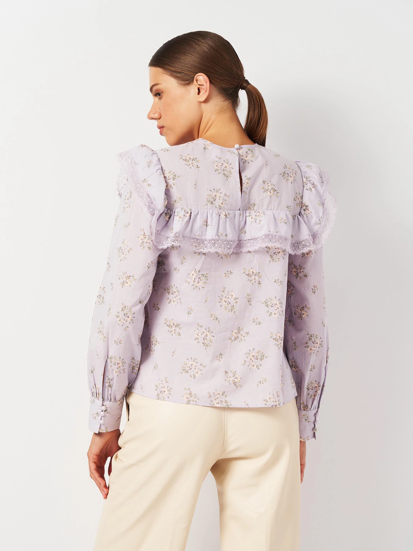 Сорочки H&M модель 1067787ral_Лавандовый Фото