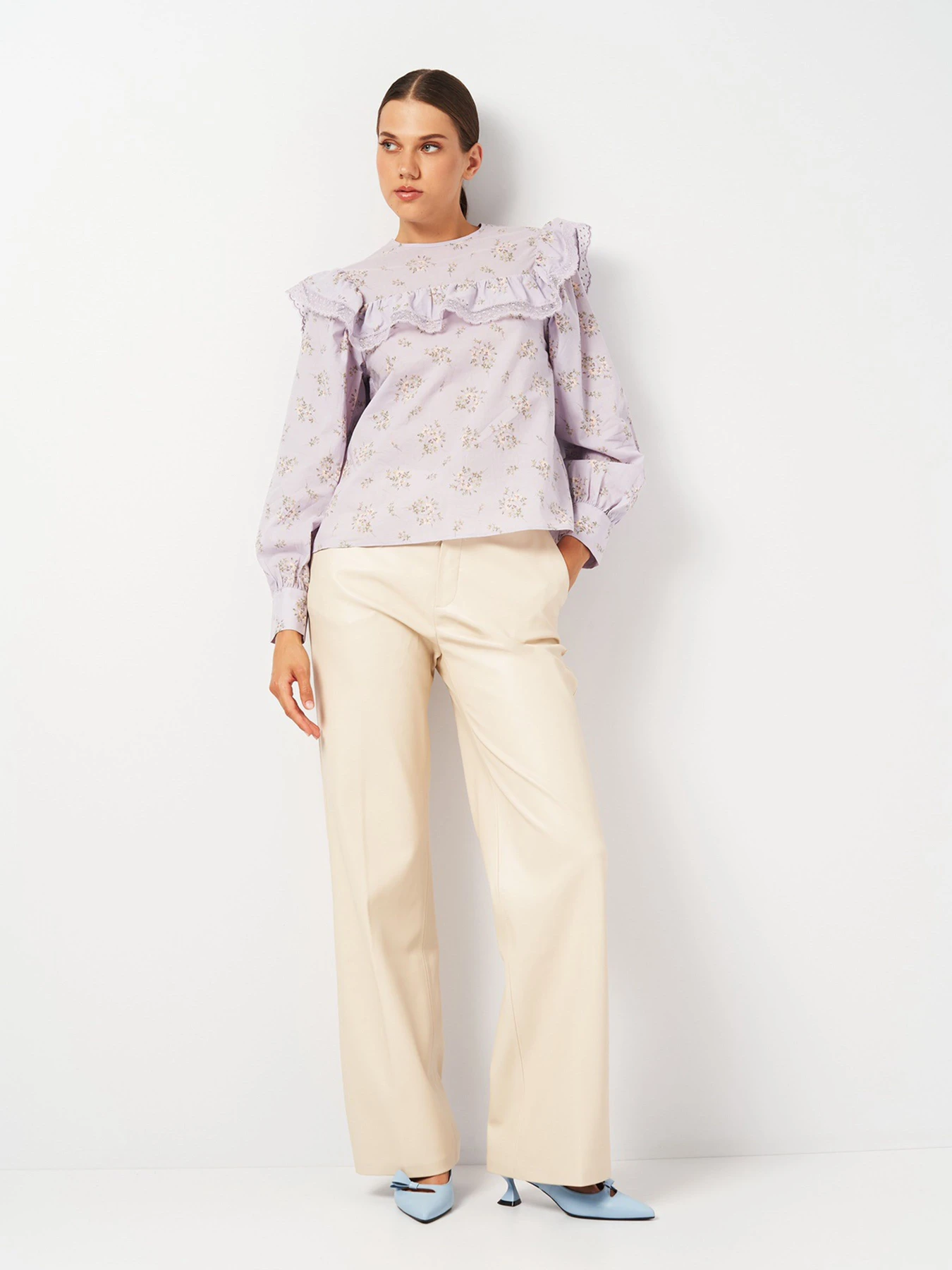 Сорочки H&M модель 1067787ral_Лавандовый Фото