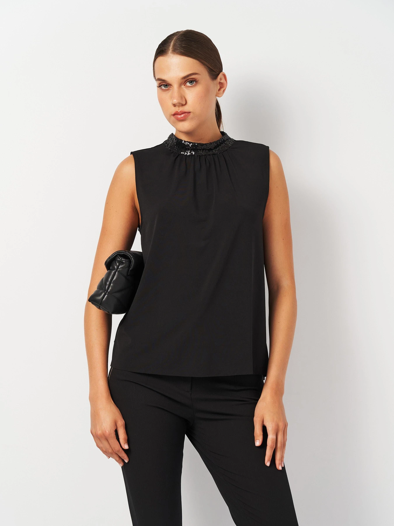 Рубашки H&M модель 1002011ral_Черный Фото