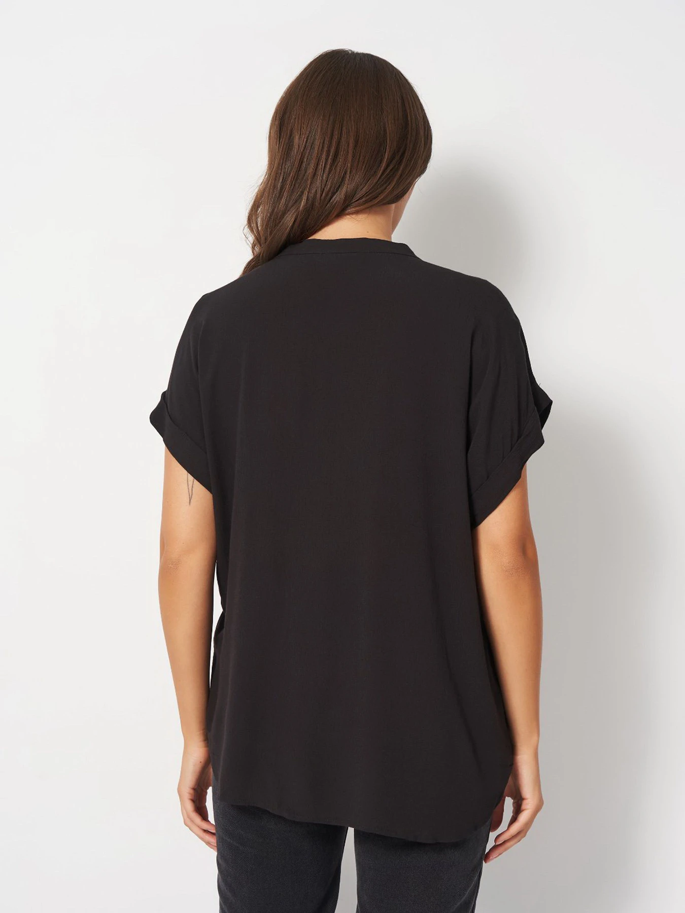 Рубашки H&M модель 8502411wer_Черный Фото