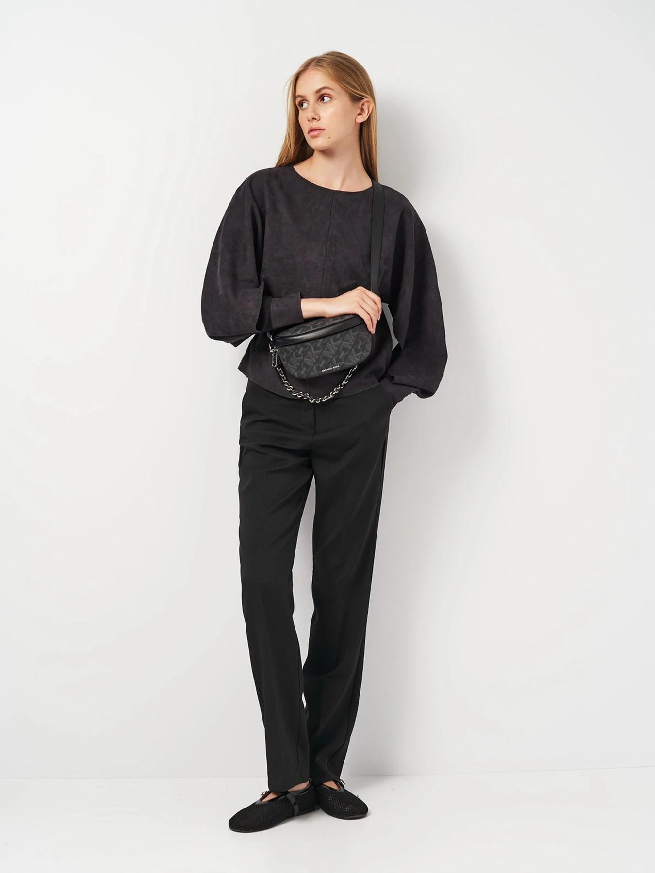 Рубашки H&M модель 2001077ral_Графитовый Фото