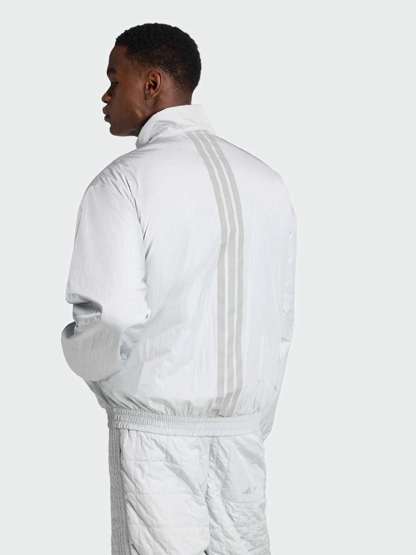 Худи и свитшоты Adidas модель JM8923 Худи и свитшоты Adidas модель JM8923 Фото