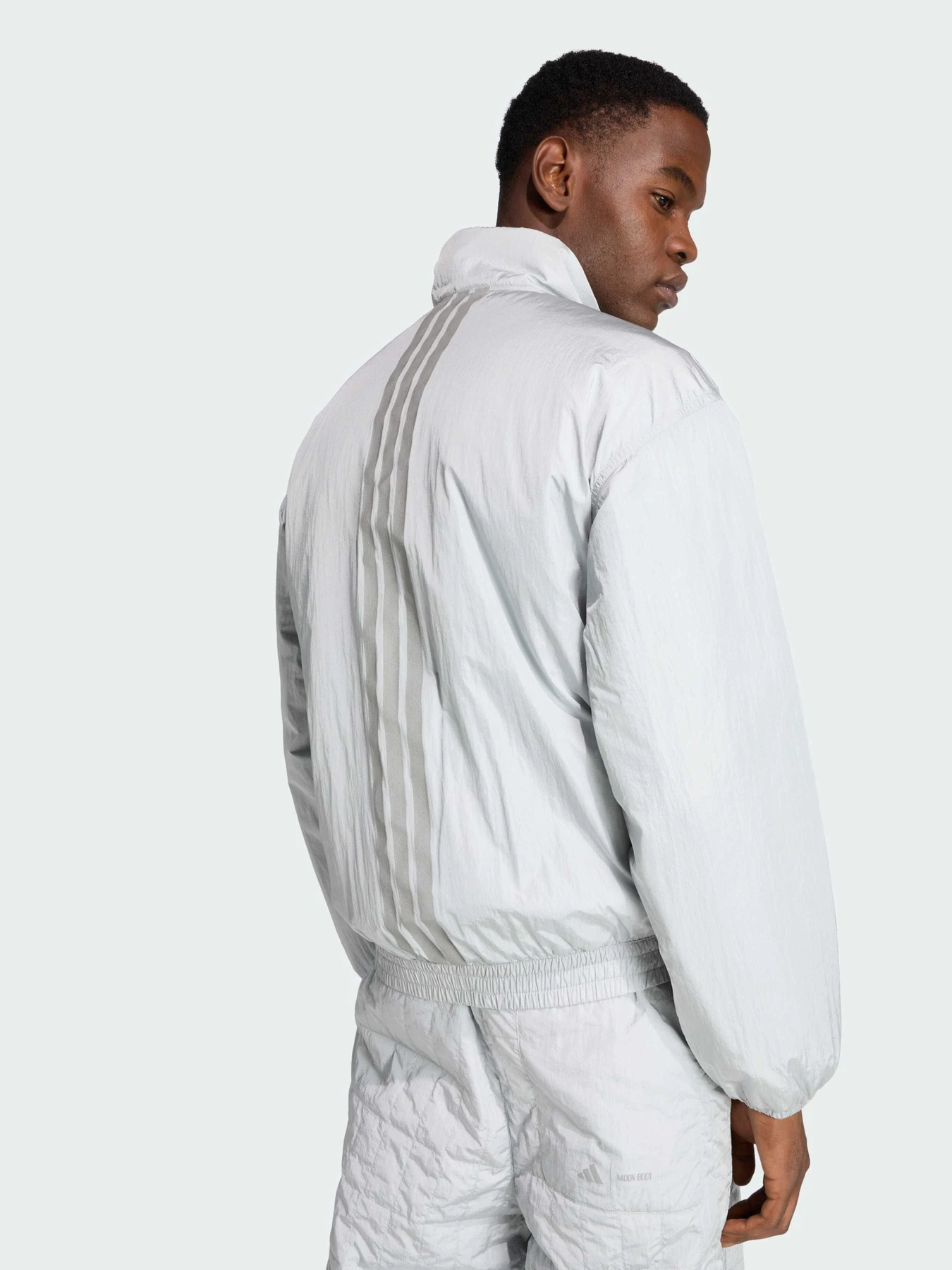 Худи и свитшоты Adidas модель JM8923 Худи и свитшоты Adidas модель JM8923 Фото