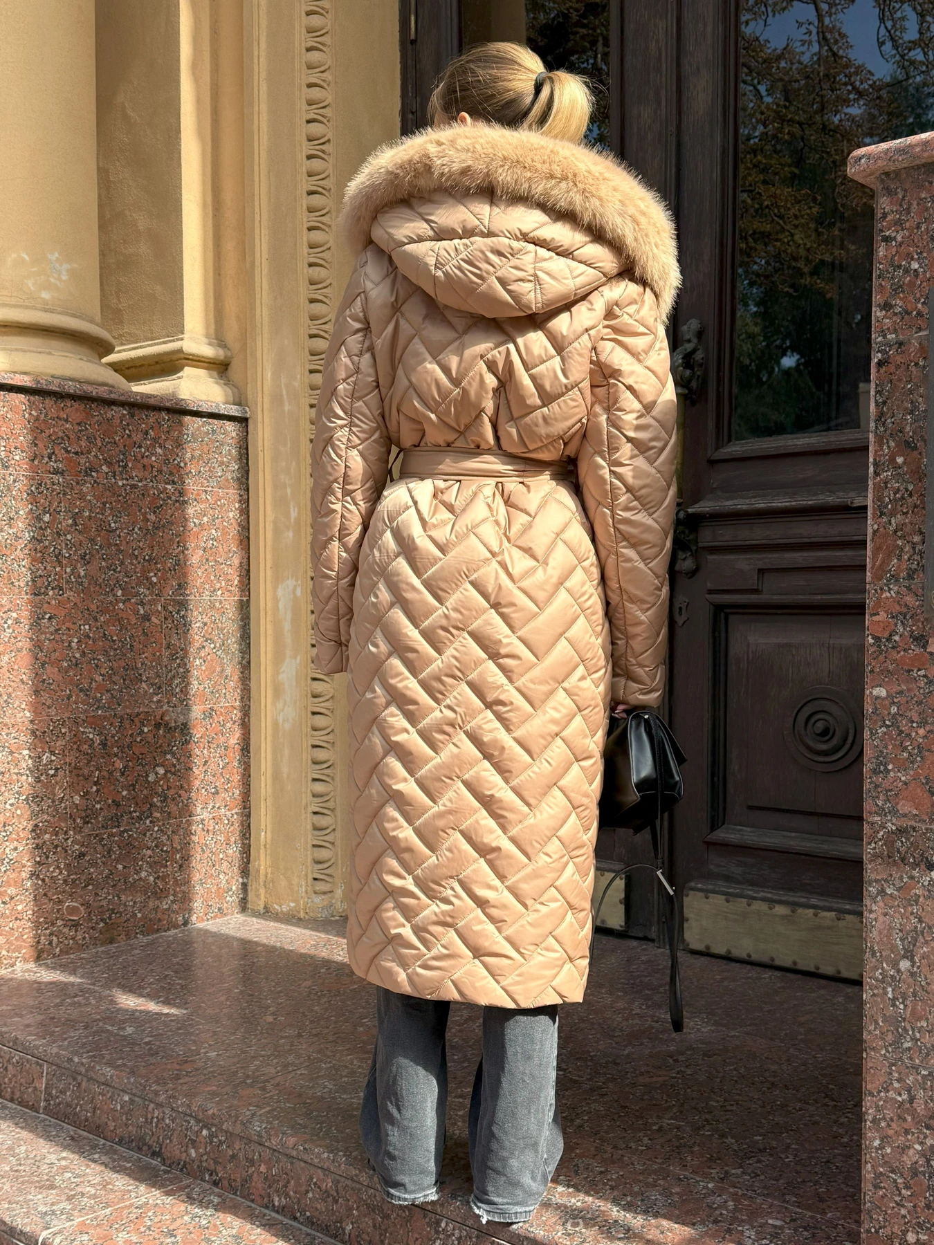 Куртки та дублянки MilaNova модель Плащ ПВ - 389 кемел Фото