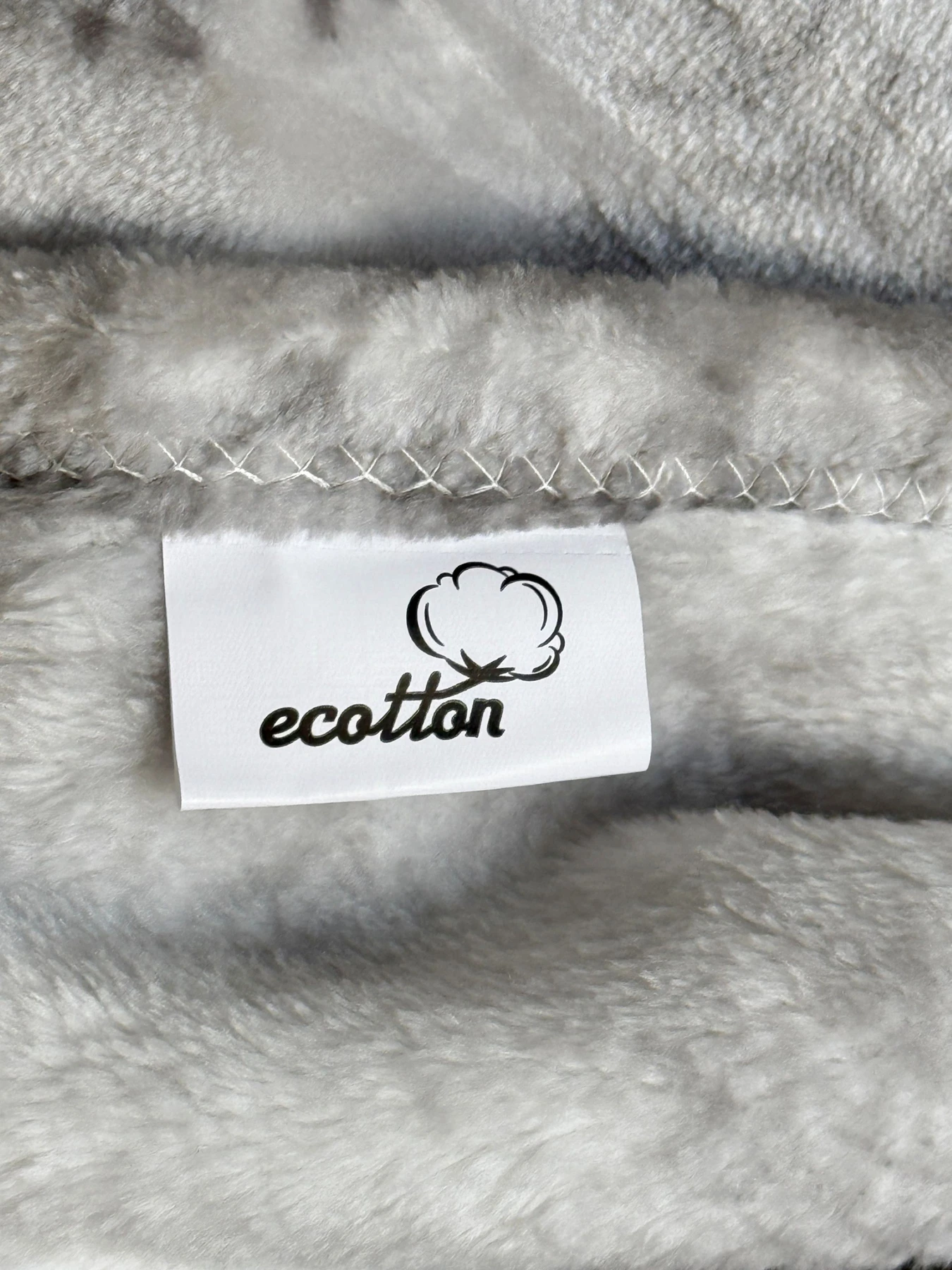 Покривало Well Soft новорічне зі сніжинками Ecotton модель 24180 Покривало Well Soft новорічне зі сніжинками Ecotton модель 24180 Фото