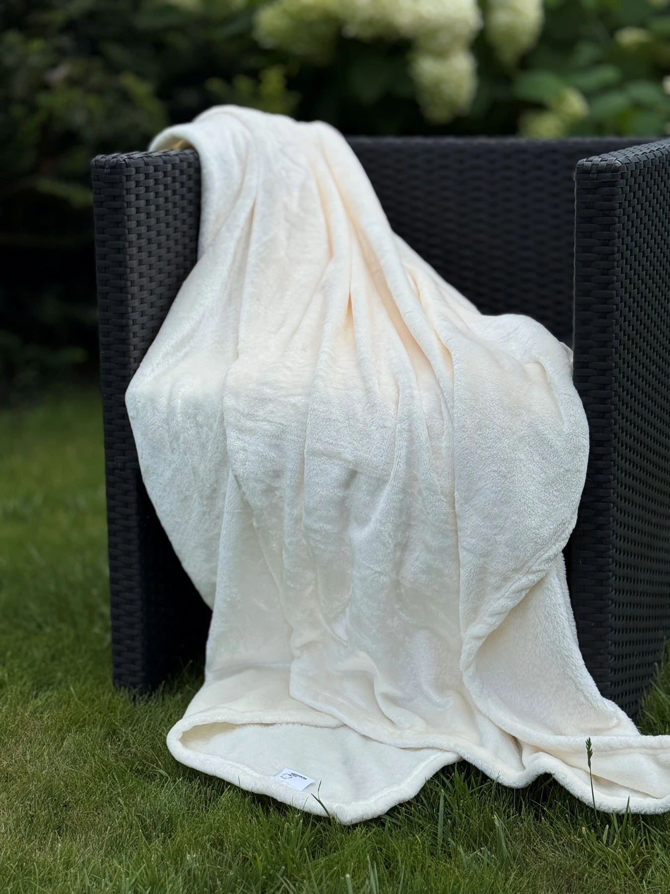Покрывало Well Soft молочного цвета Turledove Ecotton модель 22624 Покрывало Well Soft молочного цвета Turledove Ecotton модель 22624 Фото