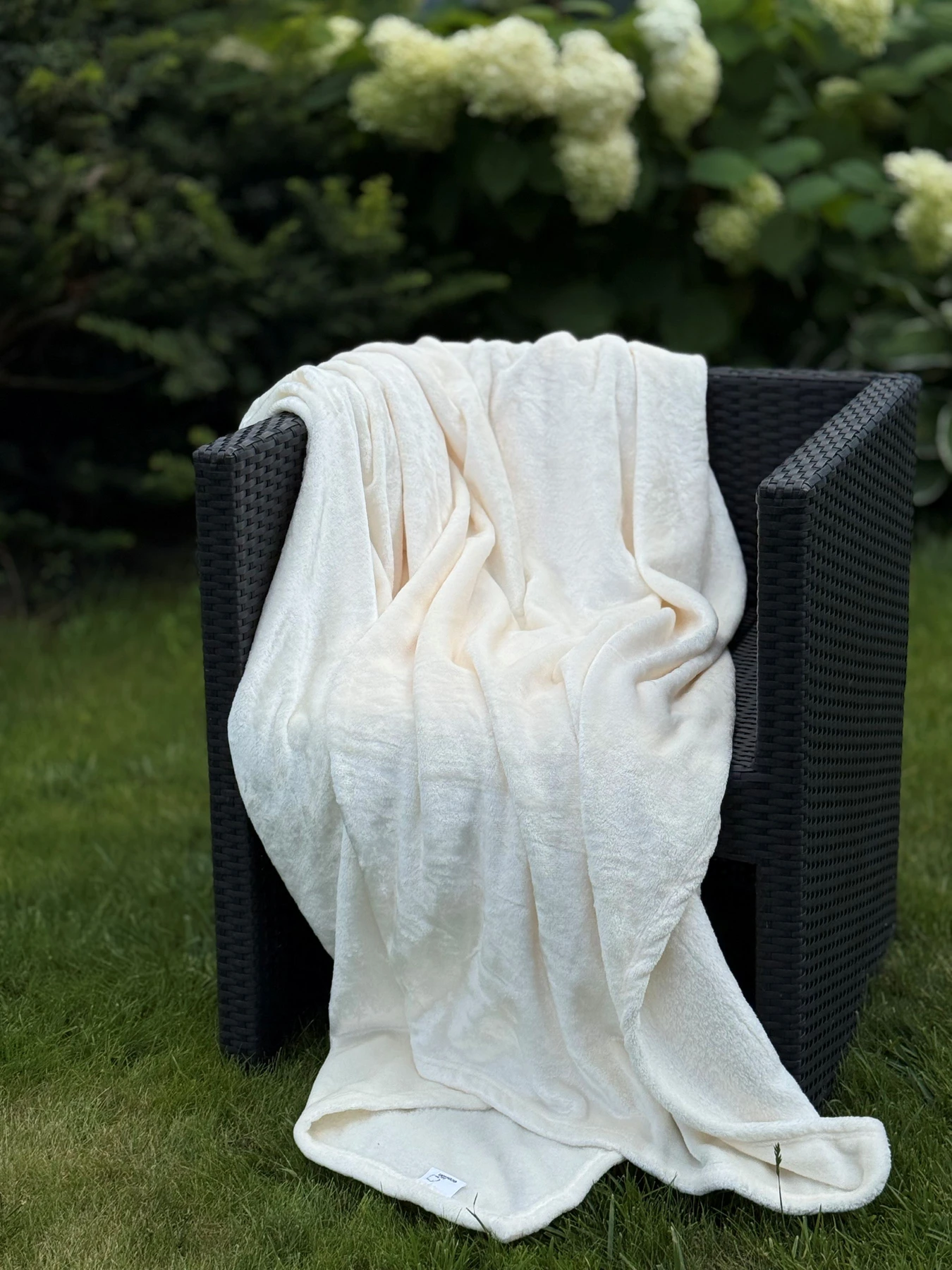 Покрывало Well Soft молочного цвета Turledove Ecotton модель 22624 Покрывало Well Soft молочного цвета Turledove Ecotton модель 22624 Фото