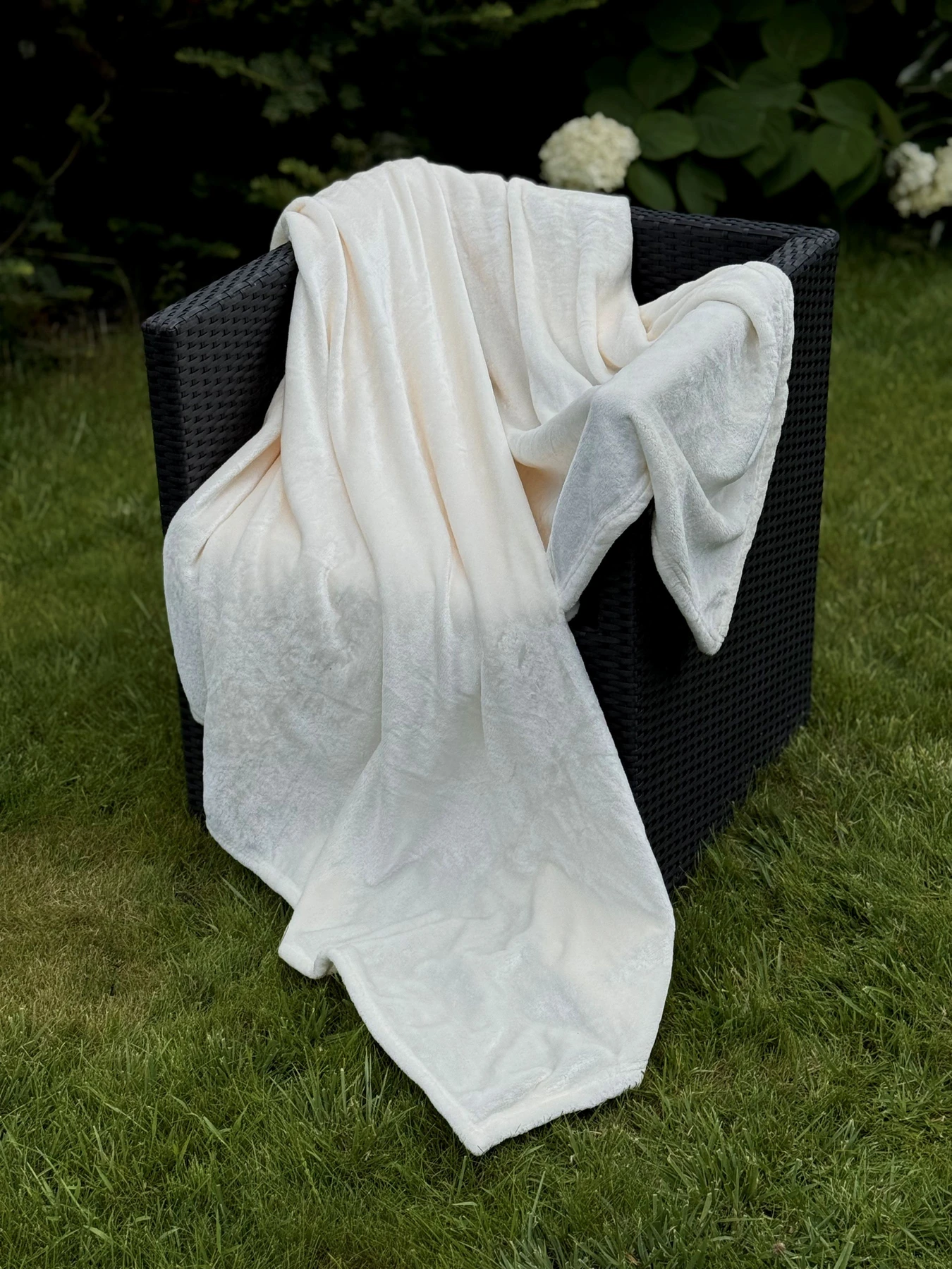 Покрывало Well Soft молочного цвета Turledove Ecotton модель 22624 Покрывало Well Soft молочного цвета Turledove Ecotton модель 22624 Фото