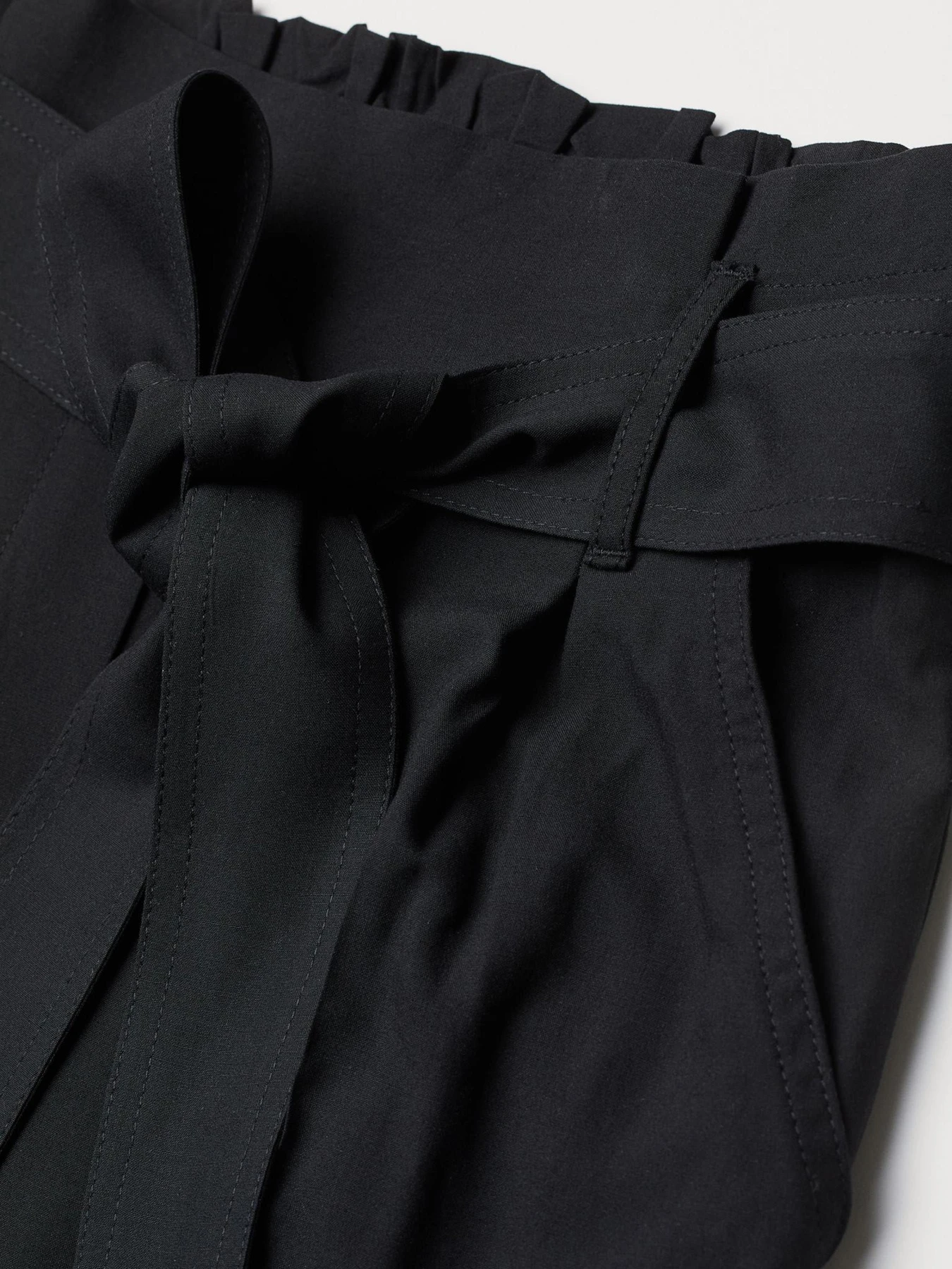 Брюки H&M модель 8165211bar_Черный Фото