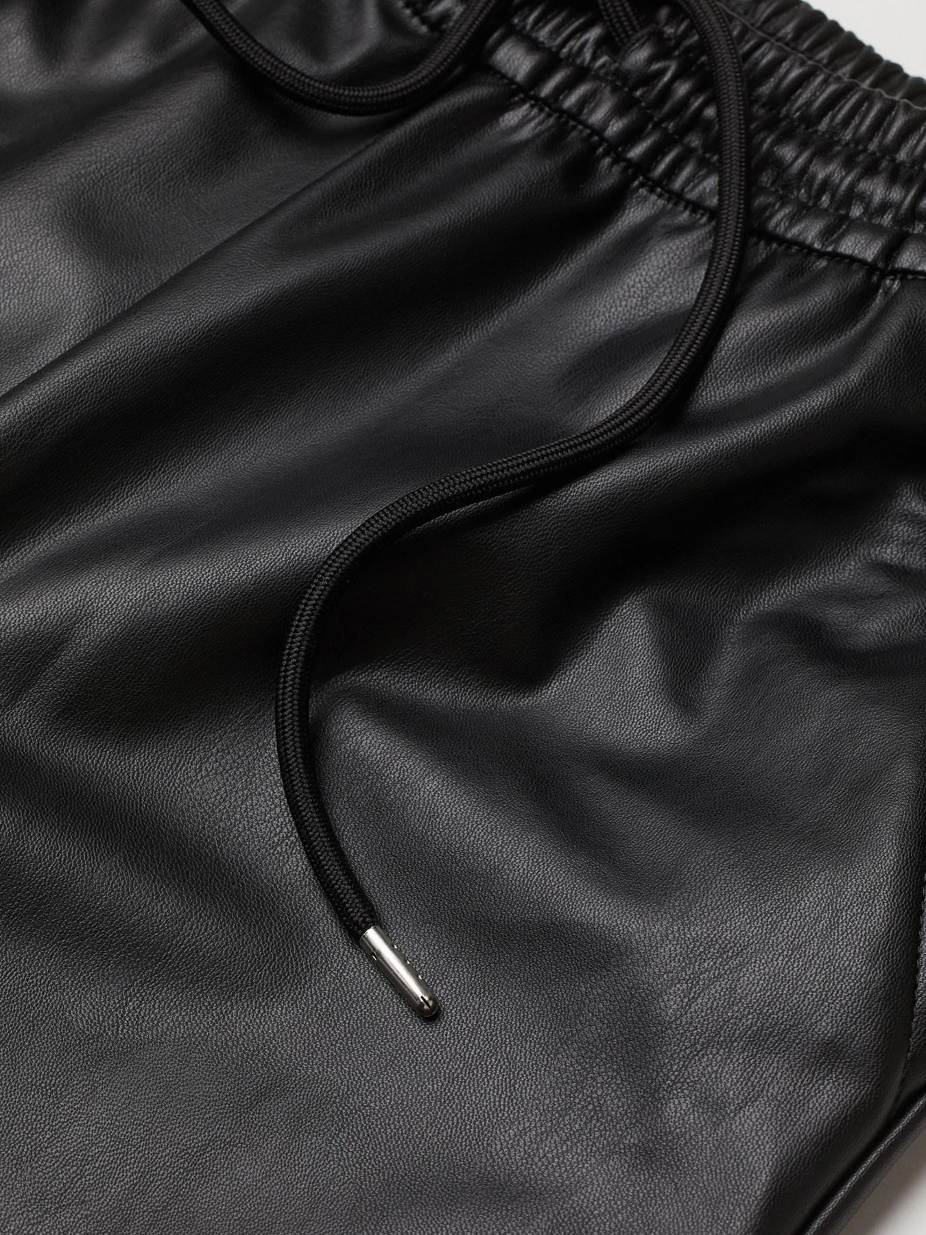 Штани H&M модель 9046252ral_Черный Фото