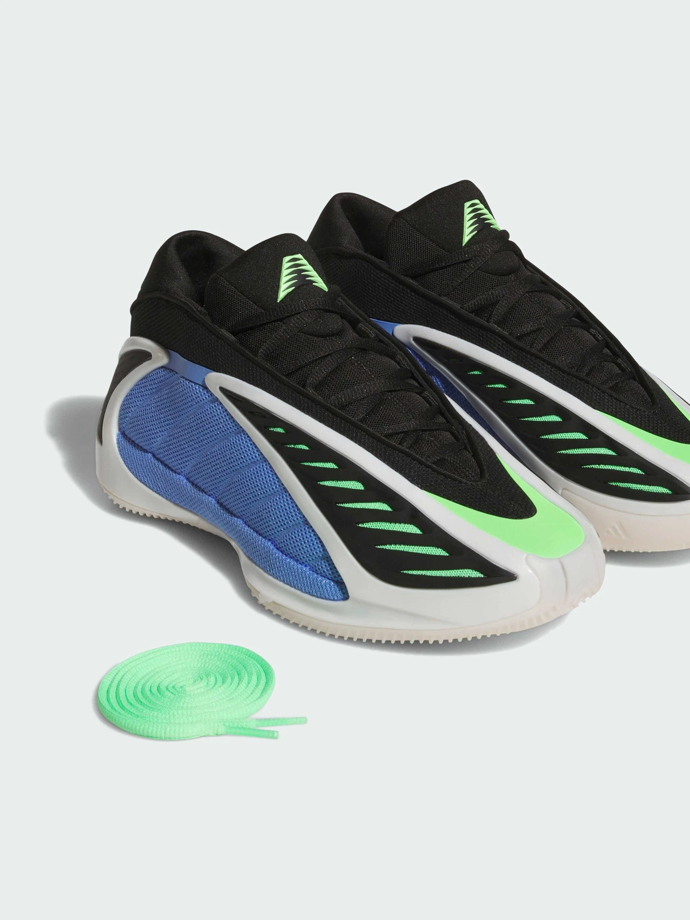 Кроссовки Adidas модель JR4359 Кроссовки Adidas модель JR4359 Фото