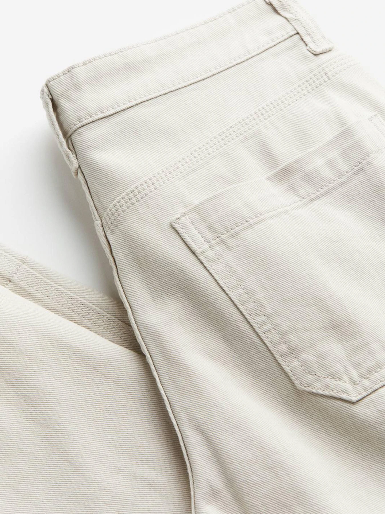 Брюки H&M модель 1159410wer_Светло-серый Фото