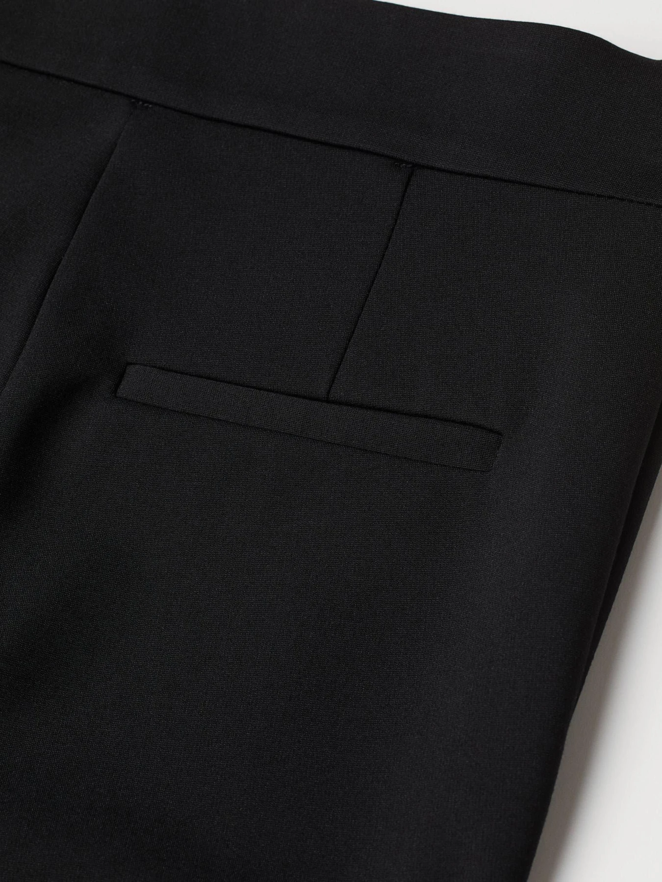 Брюки H&M модель 9674723wer_Черный Фото