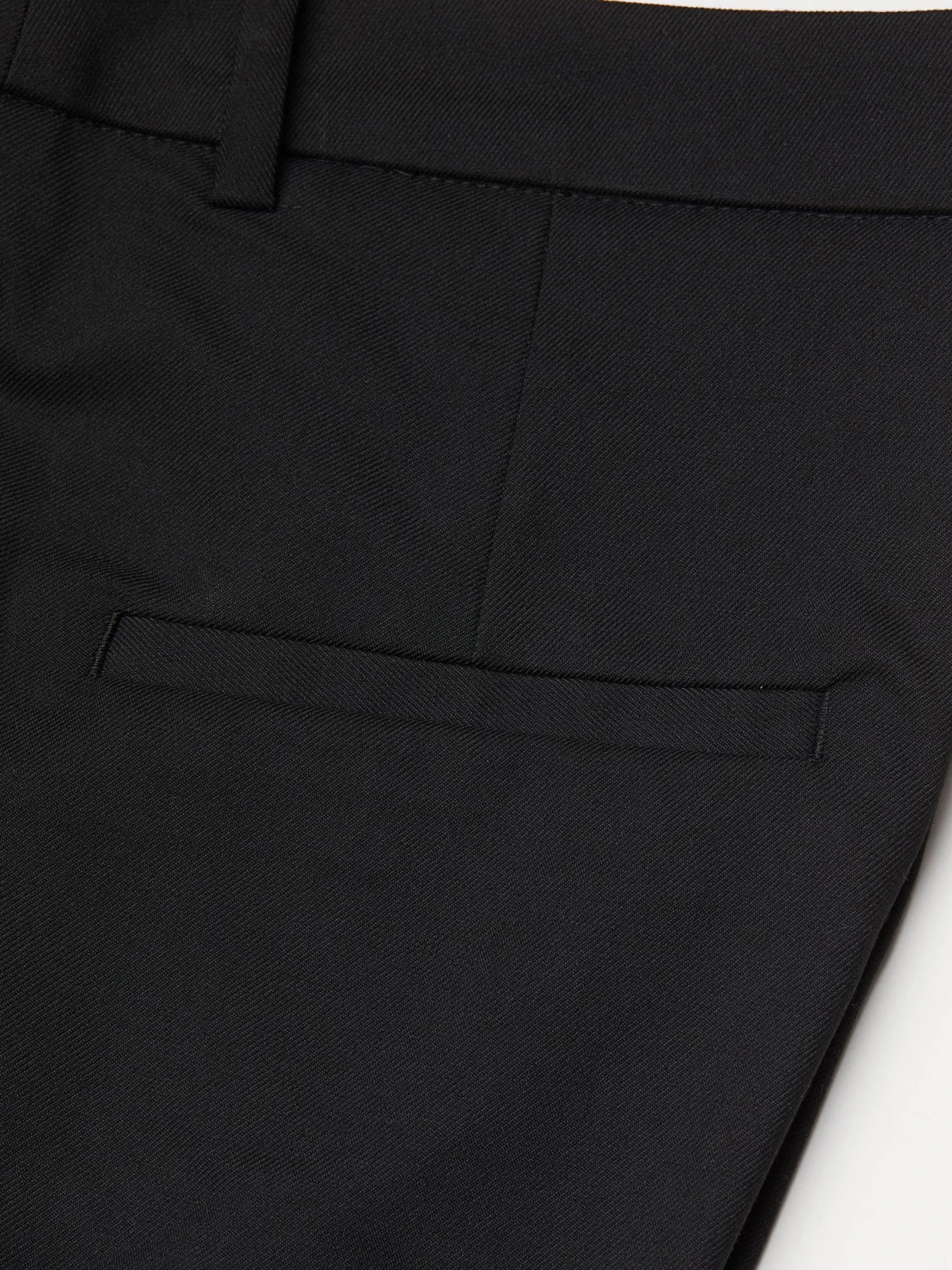 Брюки H&M модель 5685978wer_Черный Фото