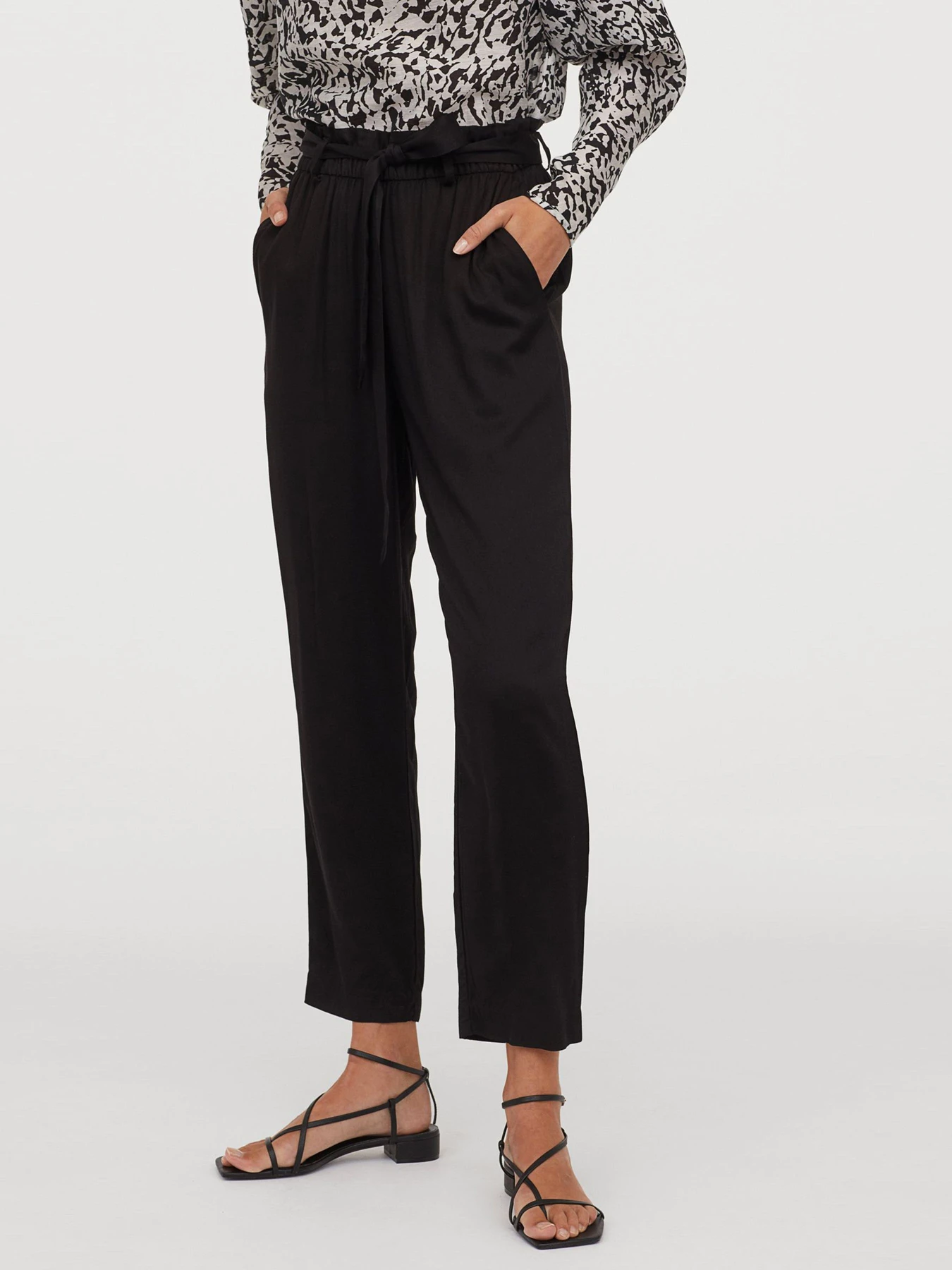 Штани H&M модель 6643199RP6_Черный Фото