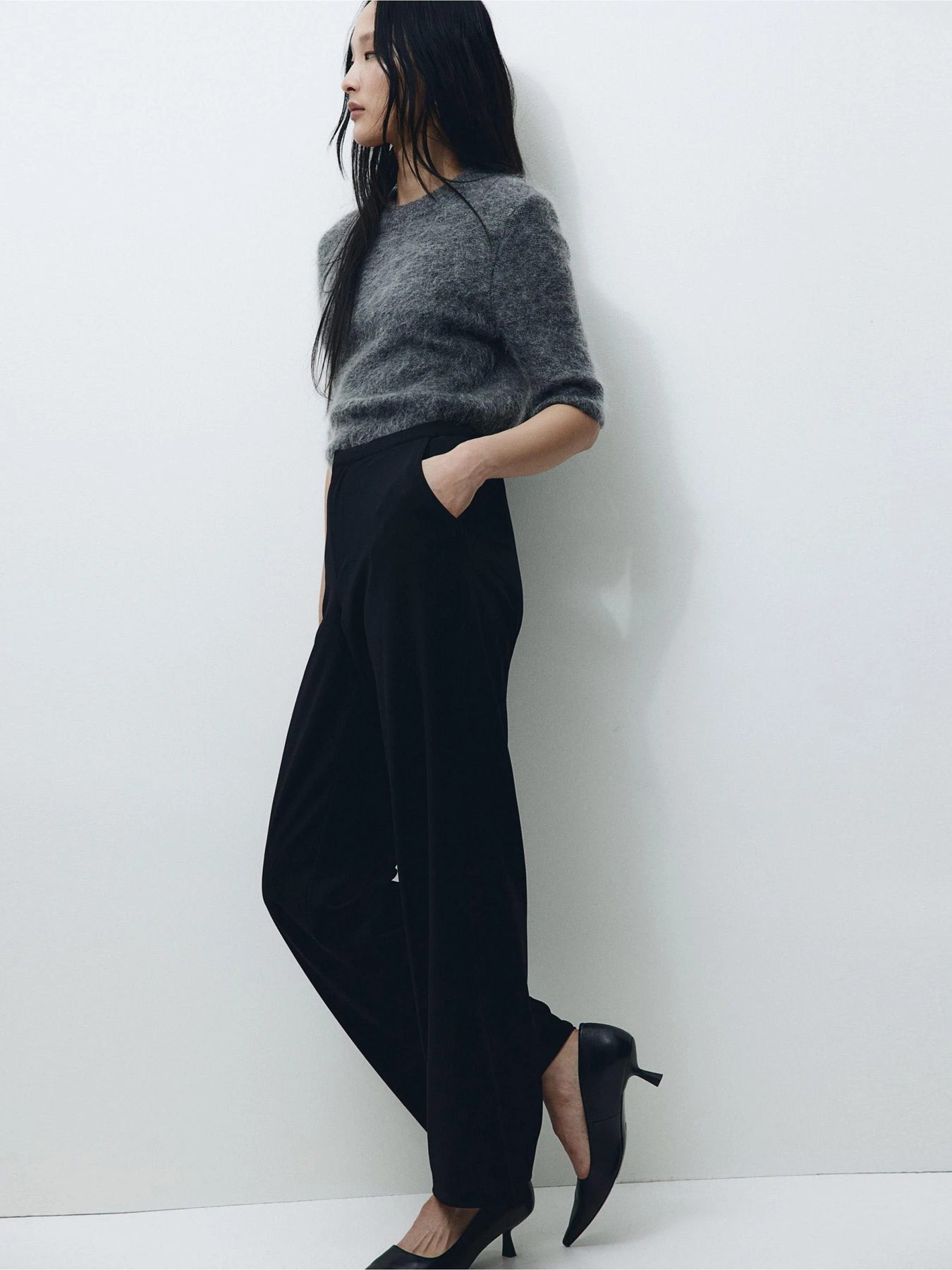 Брюки H&M модель 9883723wer_Черный Фото