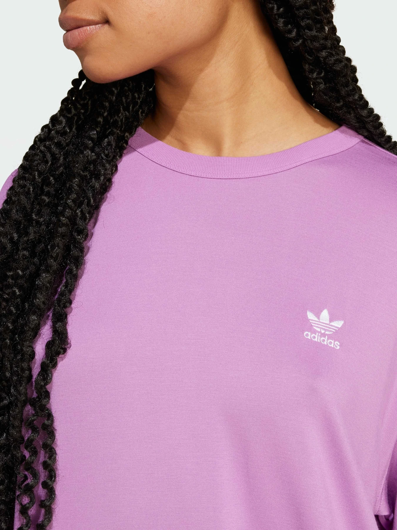 Футболки и поло Adidas Adicolor модель IY4652 Футболки и поло Adidas Adicolor модель IY4652 Фото
