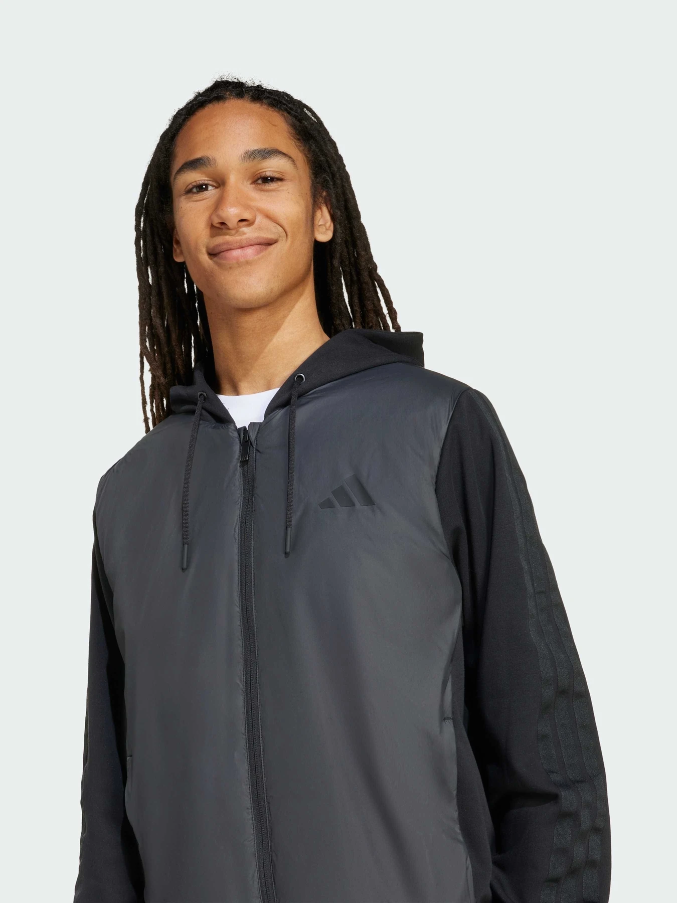 Куртки та дублянки Adidas модель KA5247 Куртки та дублянки Adidas модель KA5247 Фото