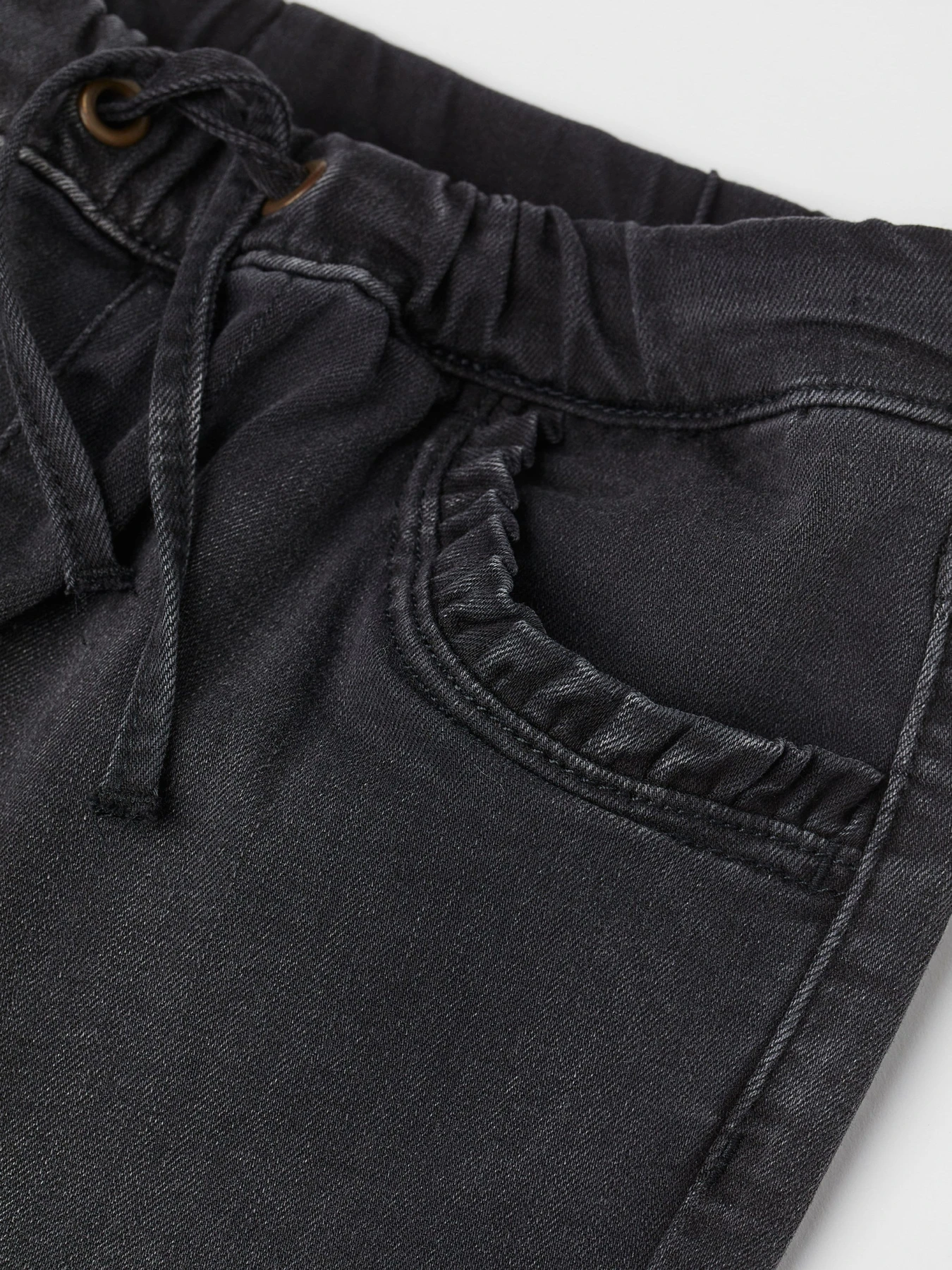 Джинсы H&M модель 79094 Фото