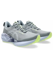 Кроссовки Asics Novablast 5 модель 1012B765-020 Фото