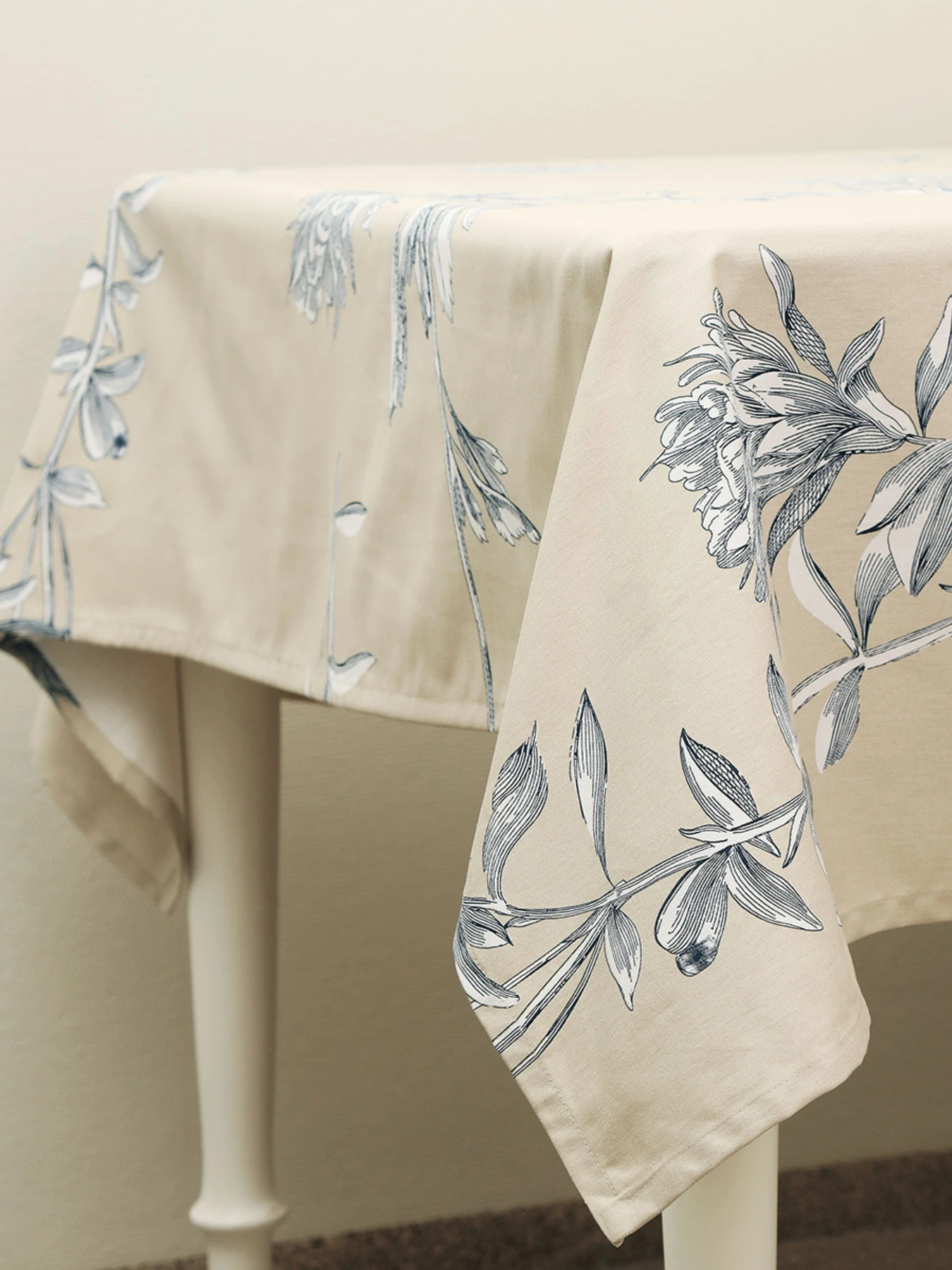 Скатертина "Тоскана" з натуральної бавовни бежева MBM HOME модель KT-19 BEIGE/PRINT Скатертина "Тоскана" з натуральної бавовни бежева MBM HOME модель KT-19 BEIGE/PRINT Фото