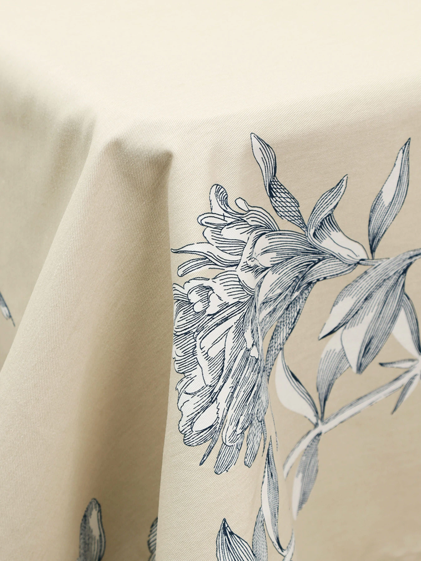 Скатертина "Тоскана" з натуральної бавовни бежева MBM HOME модель KT-19 BEIGE/PRINT Скатертина "Тоскана" з натуральної бавовни бежева MBM HOME модель KT-19 BEIGE/PRINT Фото