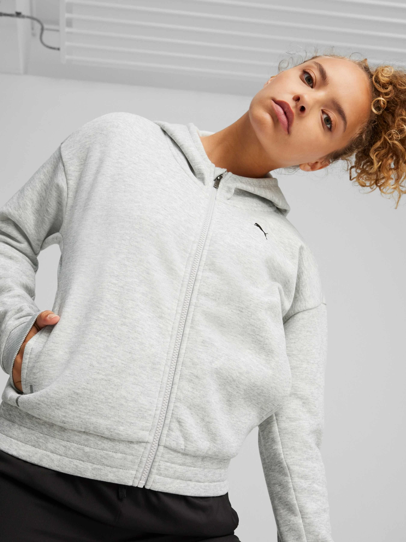 Худи и свитшоты PUMA Train Favorite Fleece Fz модель 524233 Худи и свитшоты PUMA Train Favorite Fleece Fz модель 524233 Фото