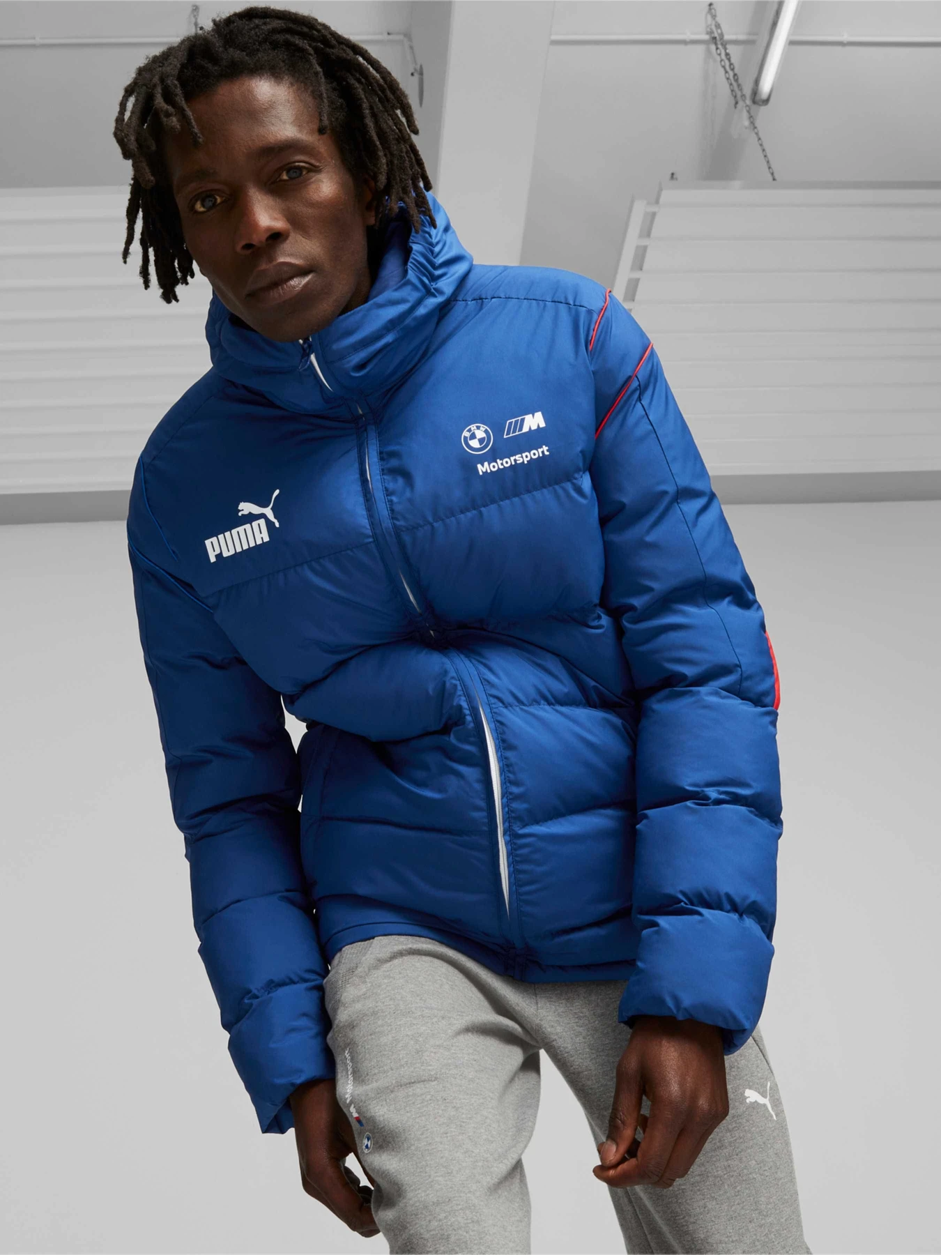 Куртки та дублянки PUMA Bmw Mms Mt7 Ecolite Pdd Jkt модель 621209 Куртки та дублянки PUMA Bmw Mms Mt7 Ecolite Pdd Jkt модель 621209 Фото