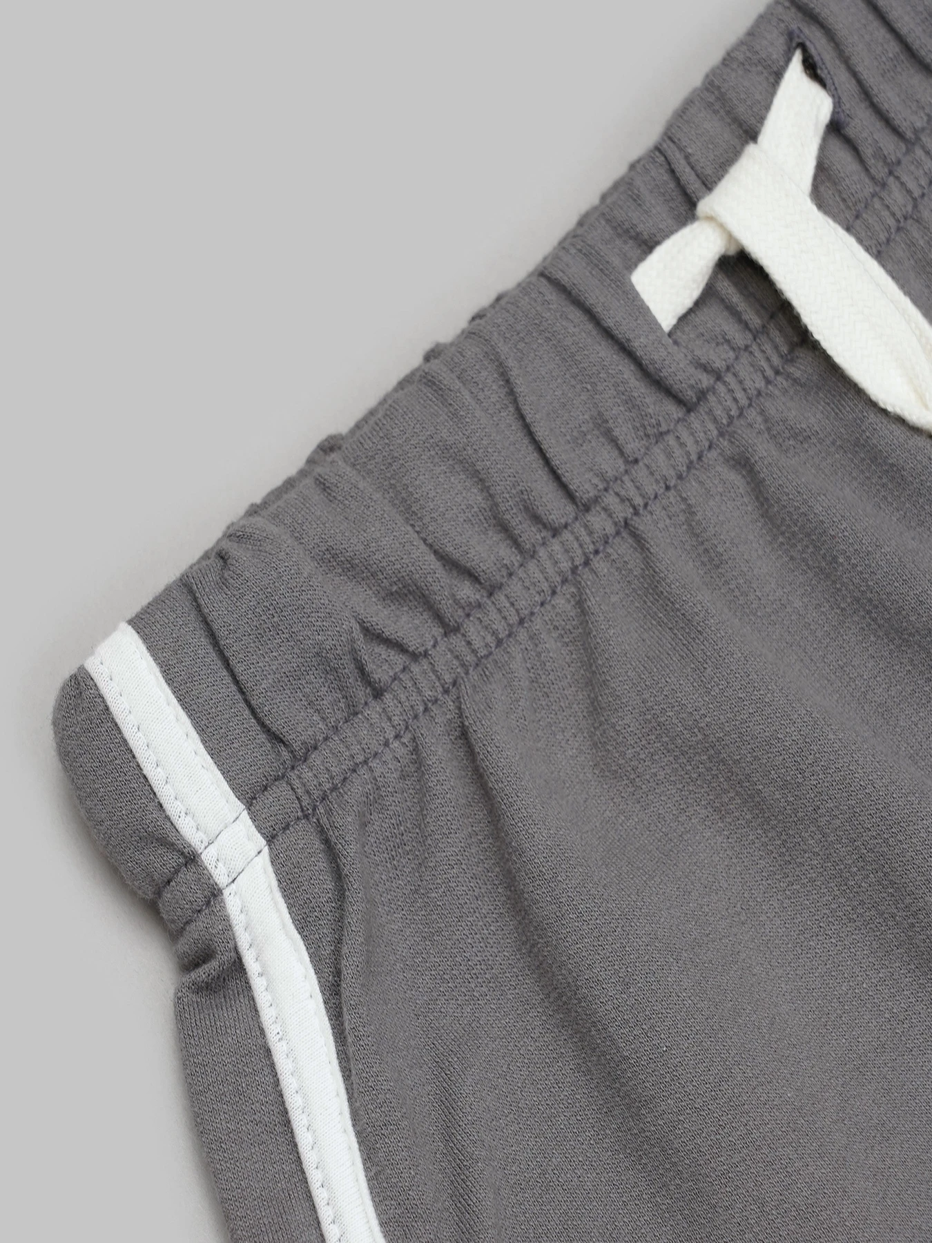 Шорты H&M модель 78747 Фото