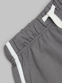 Шорты H&M модель 78747 Фото