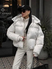 Куртки и дубленки Jadone Fashion модель Pufi_bile Фото
