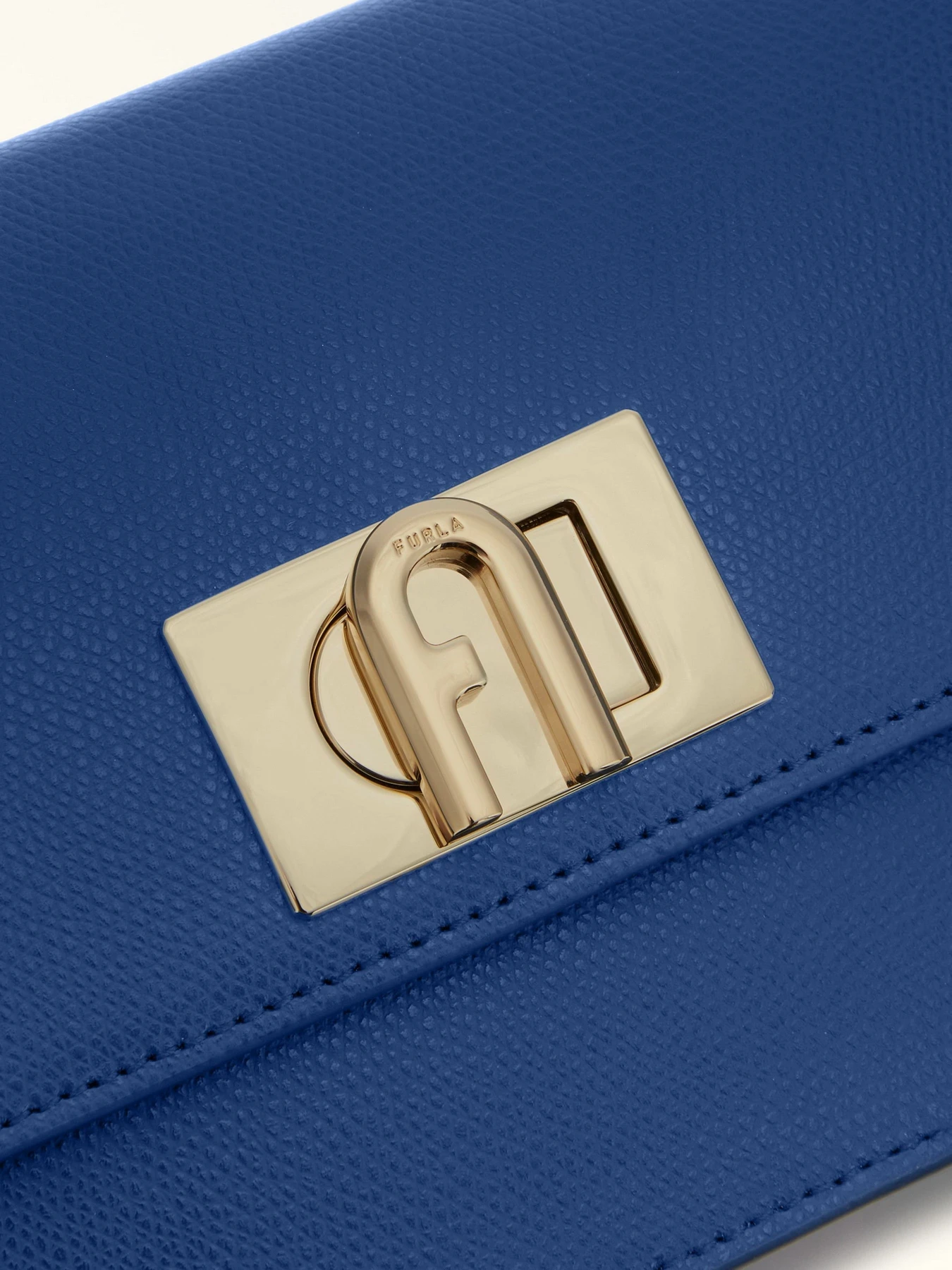 Сумки Furla модель BAFKACOARE0006G0001007 Сумки Furla модель BAFKACOARE0006G0001007 Фото