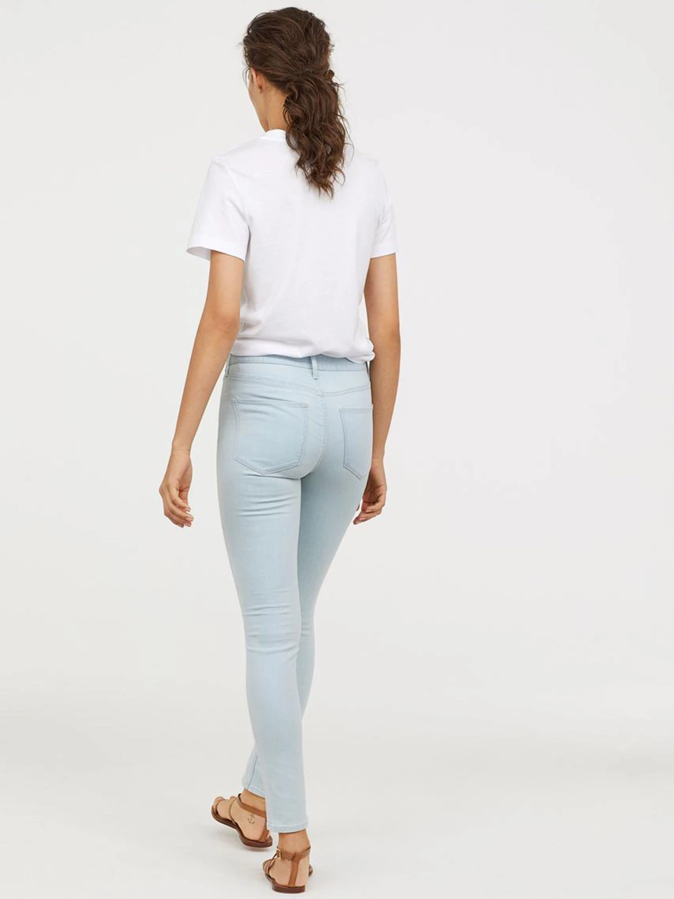 Джинсы H&M модель 3992568RP2_светло-голубой Фото