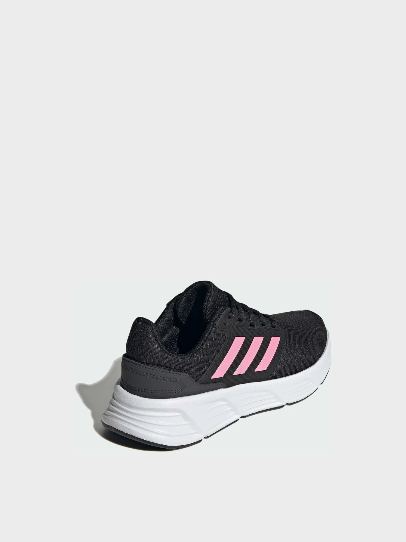 Кроссовки Adidas Galaxy модель IE8149 Кроссовки Adidas Galaxy модель IE8149 Фото