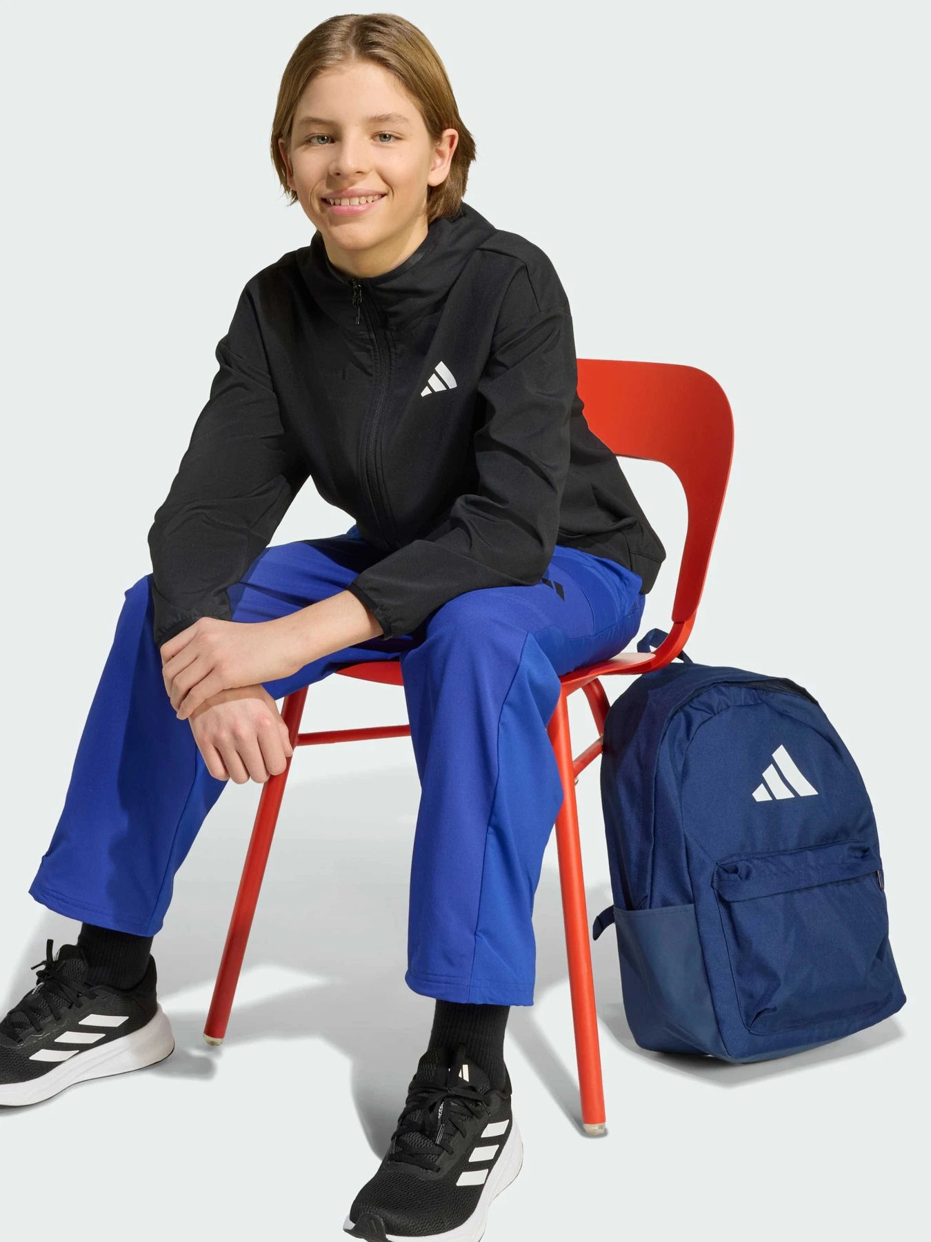 Худи и свитшоты Adidas модель JM1681 Худи и свитшоты Adidas модель JM1681 Фото
