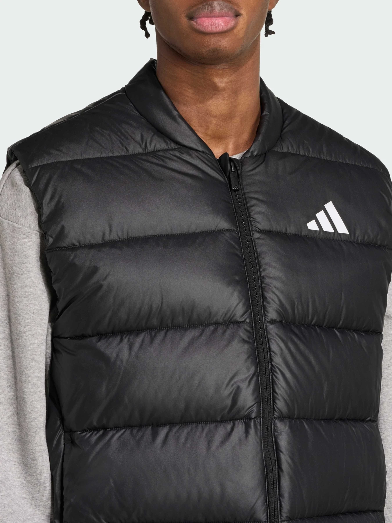 Куртки та дублянки Adidas модель JV7727 Куртки та дублянки Adidas модель JV7727 Фото