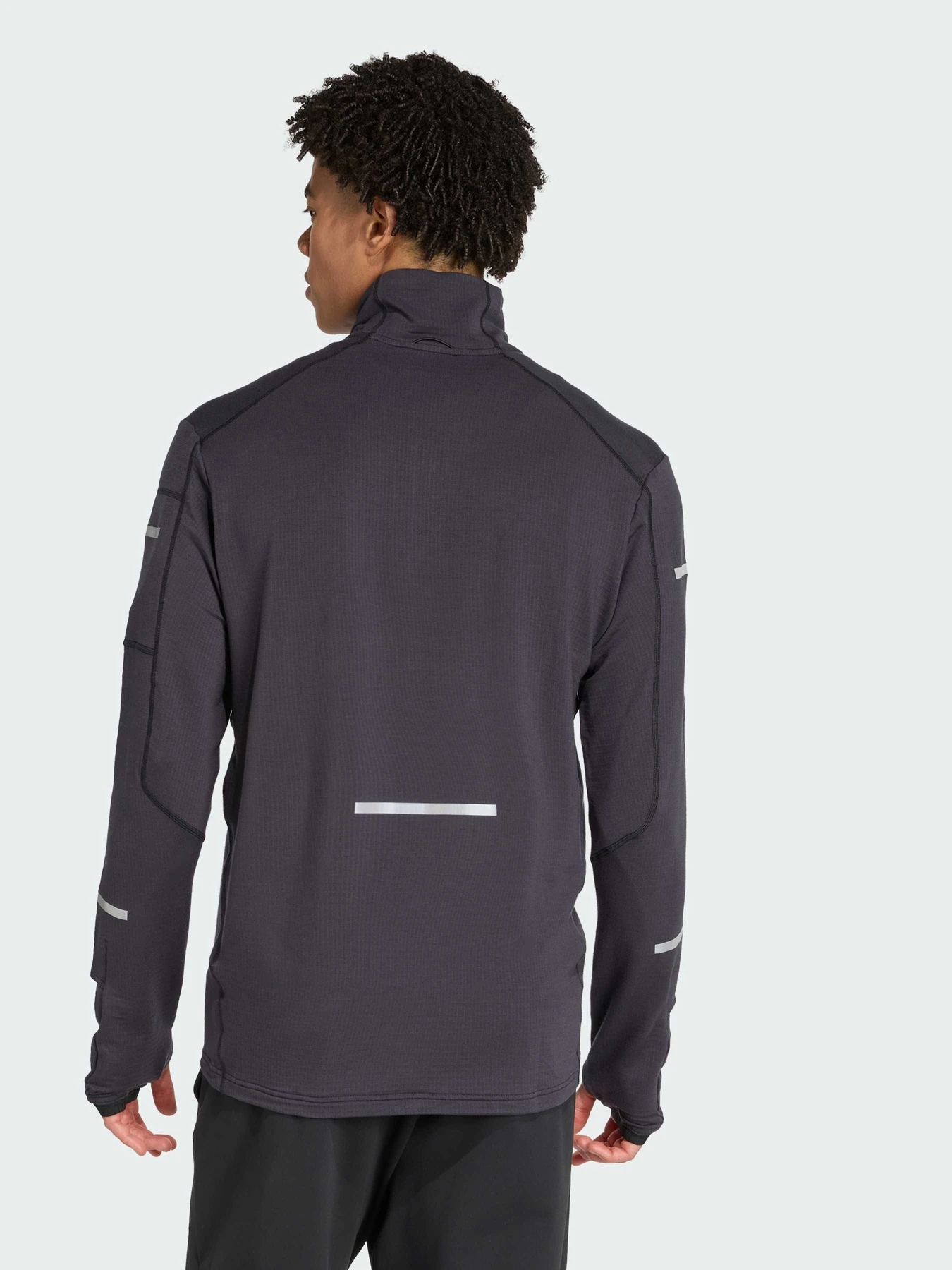Худи и свитшоты Adidas модель JP3843 Худи и свитшоты Adidas модель JP3843 Фото