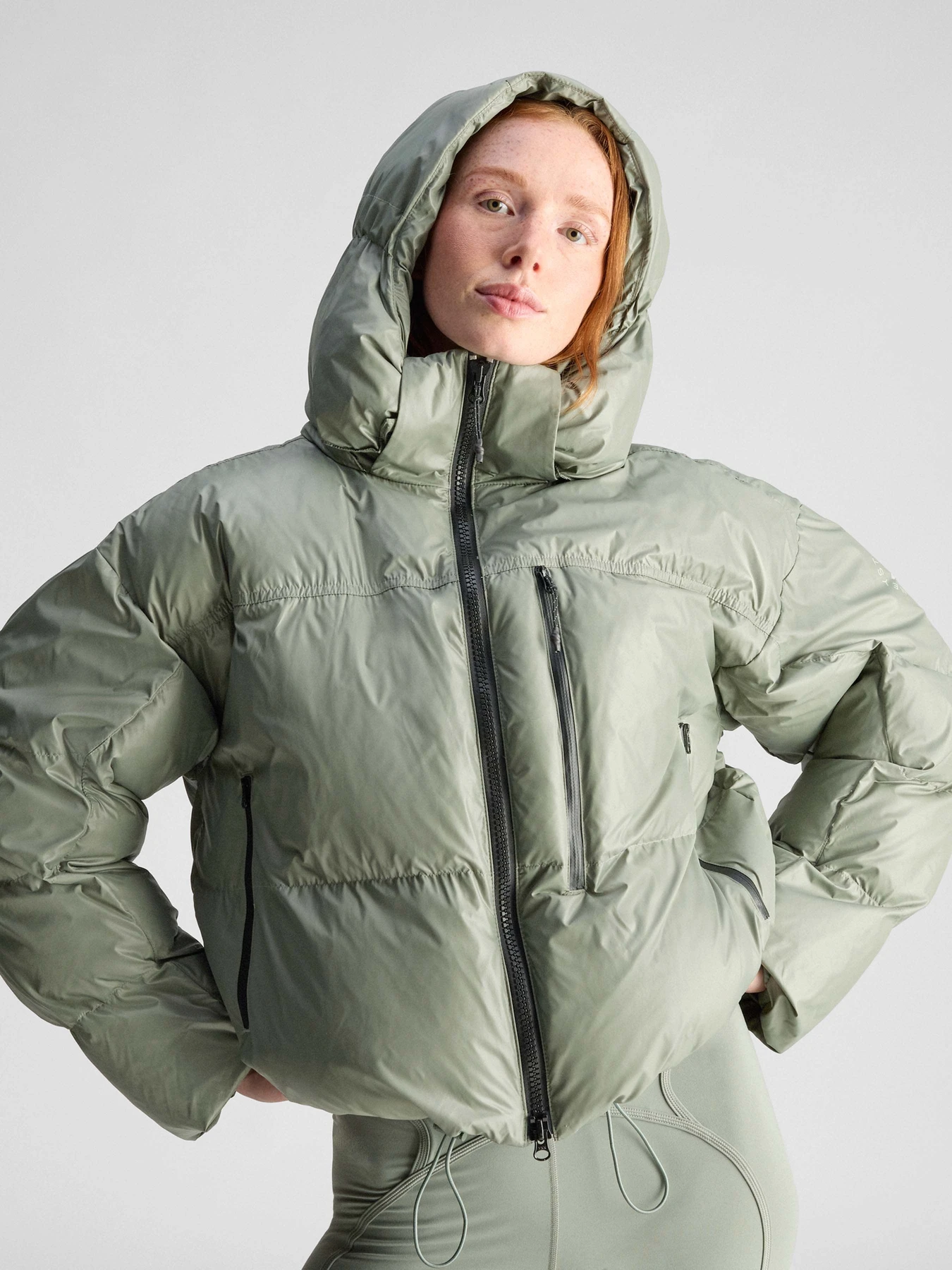 Куртки и дубленки Adidas модель JX4339 Фото