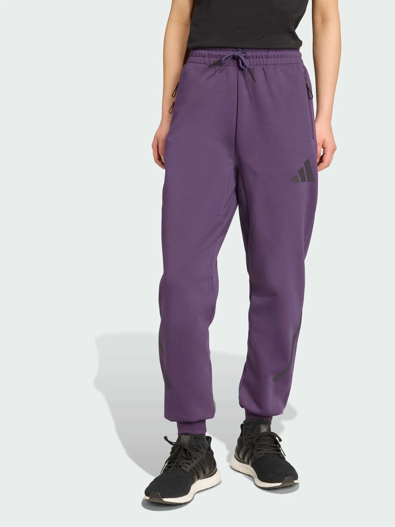 Брюки Adidas ZNE модель JW7740 Брюки Adidas ZNE модель JW7740 Фото