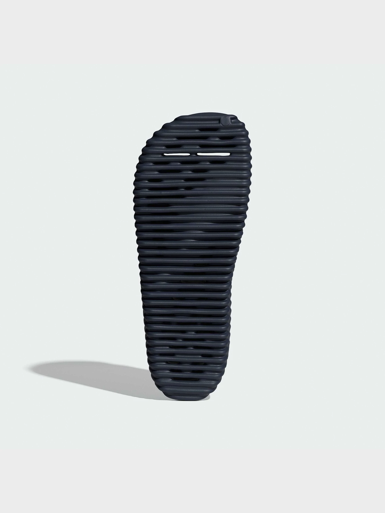Шлёпанцы Adidas Adilette модель JR3615 Шлёпанцы Adidas Adilette модель JR3615 Фото