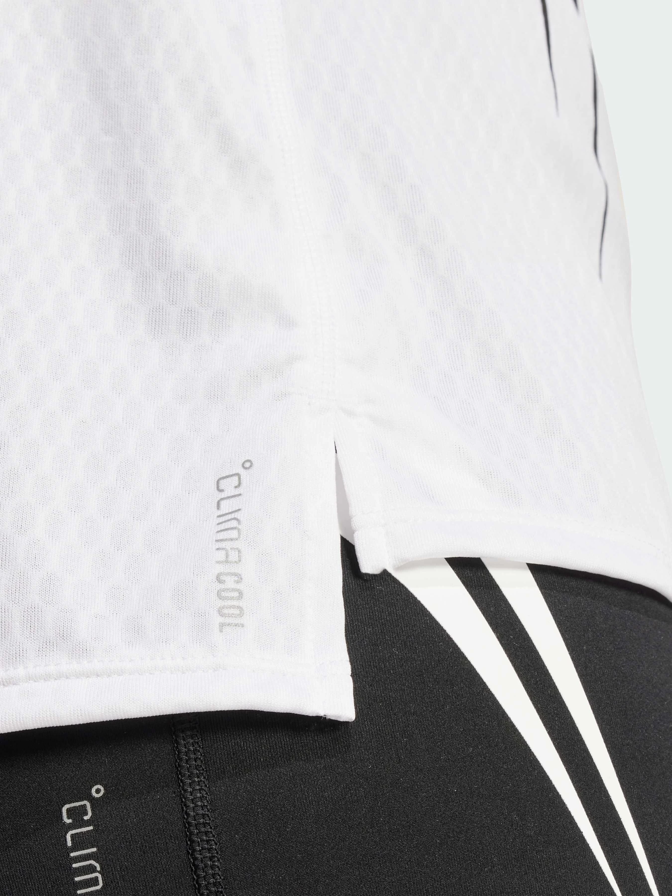 Футболки и поло Adidas модель JV9315 Футболки и поло Adidas модель JV9315 Фото