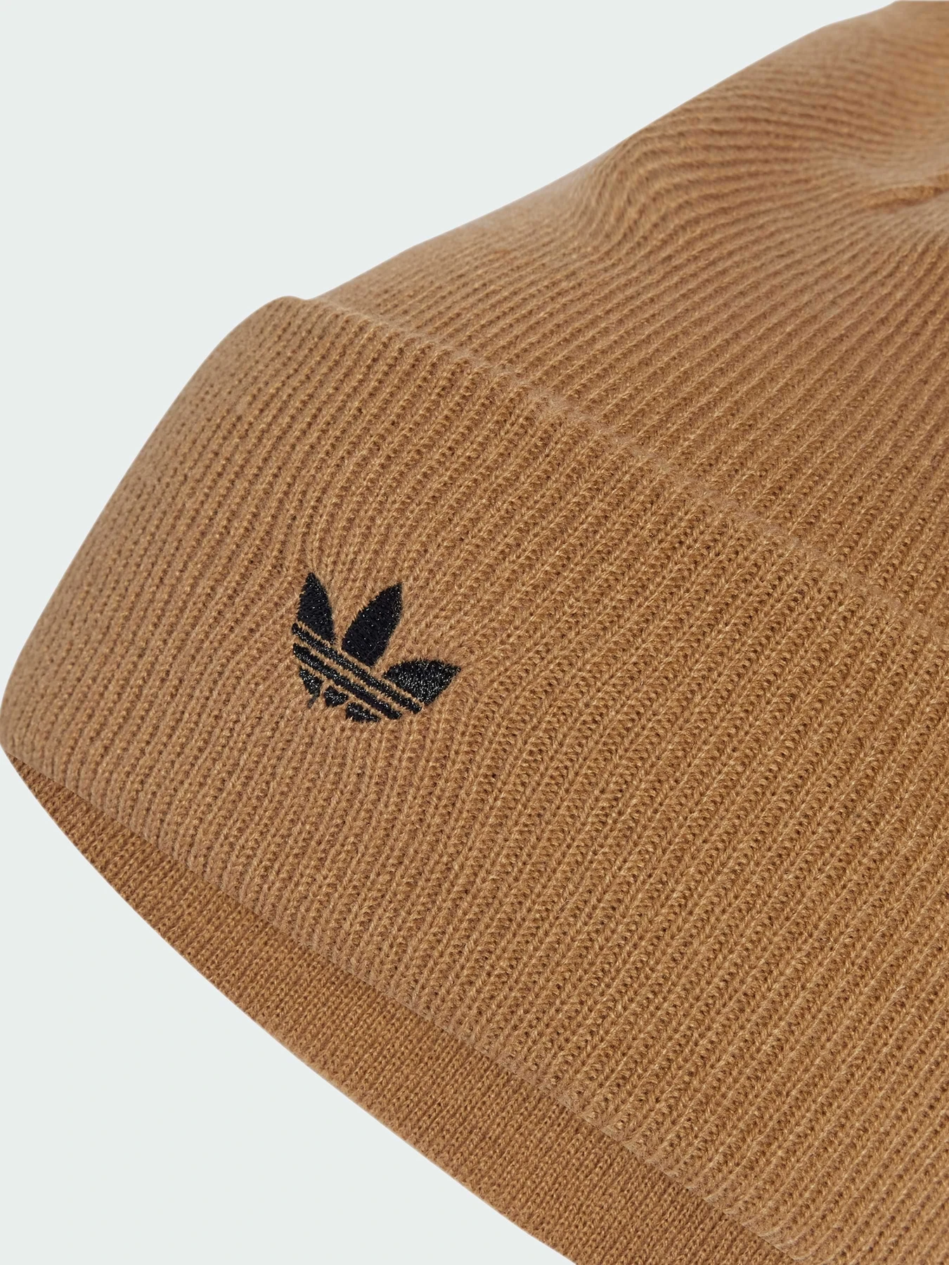 Шапки и кепки Adidas Adicolor модель JW1115 Шапки и кепки Adidas Adicolor модель JW1115 Фото
