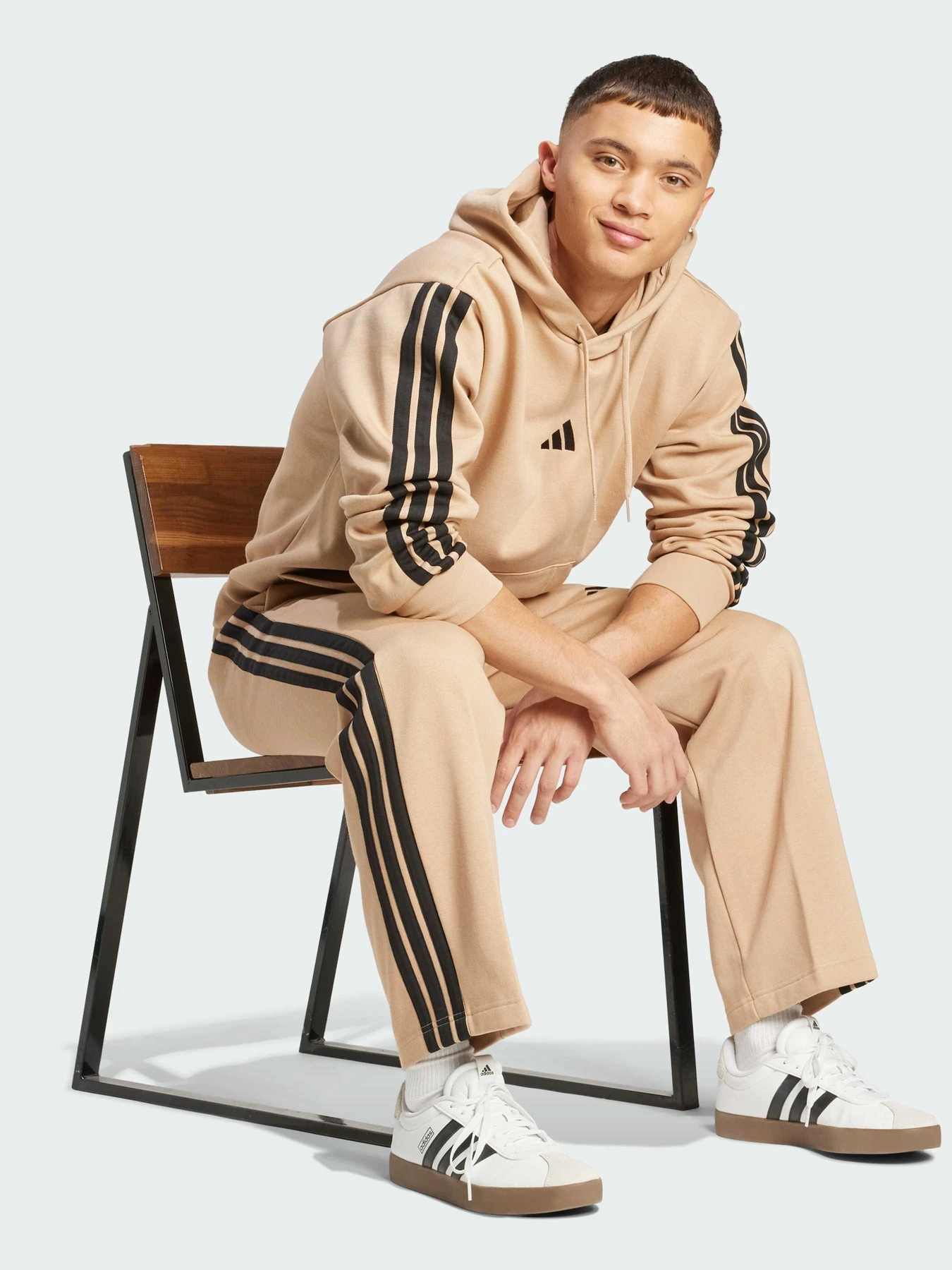 Худи и свитшоты Adidas модель JX0695 Фото