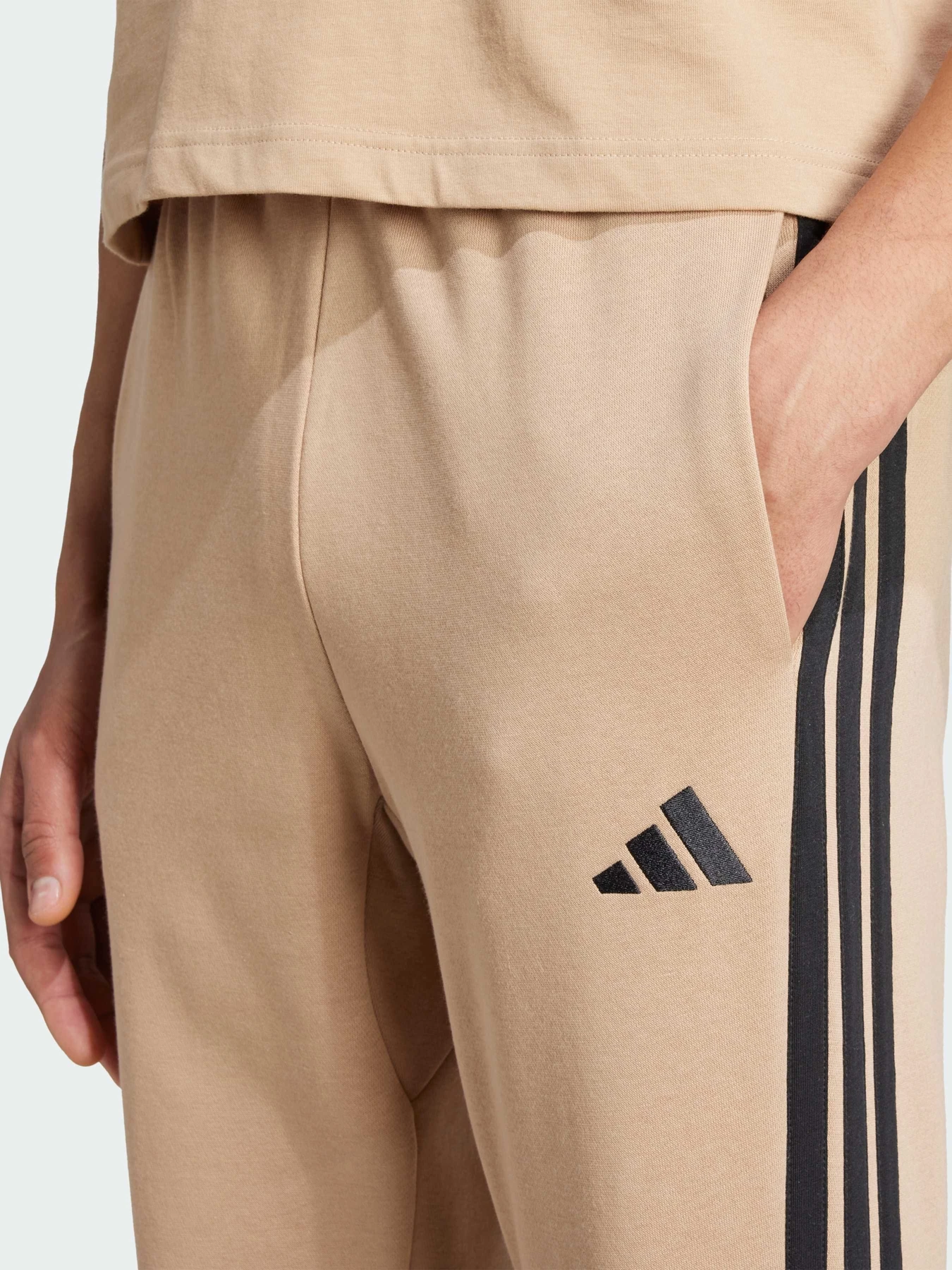 Брюки Adidas Adidas Essentials модель JX0712 Брюки Adidas Adidas Essentials модель JX0712 Фото
