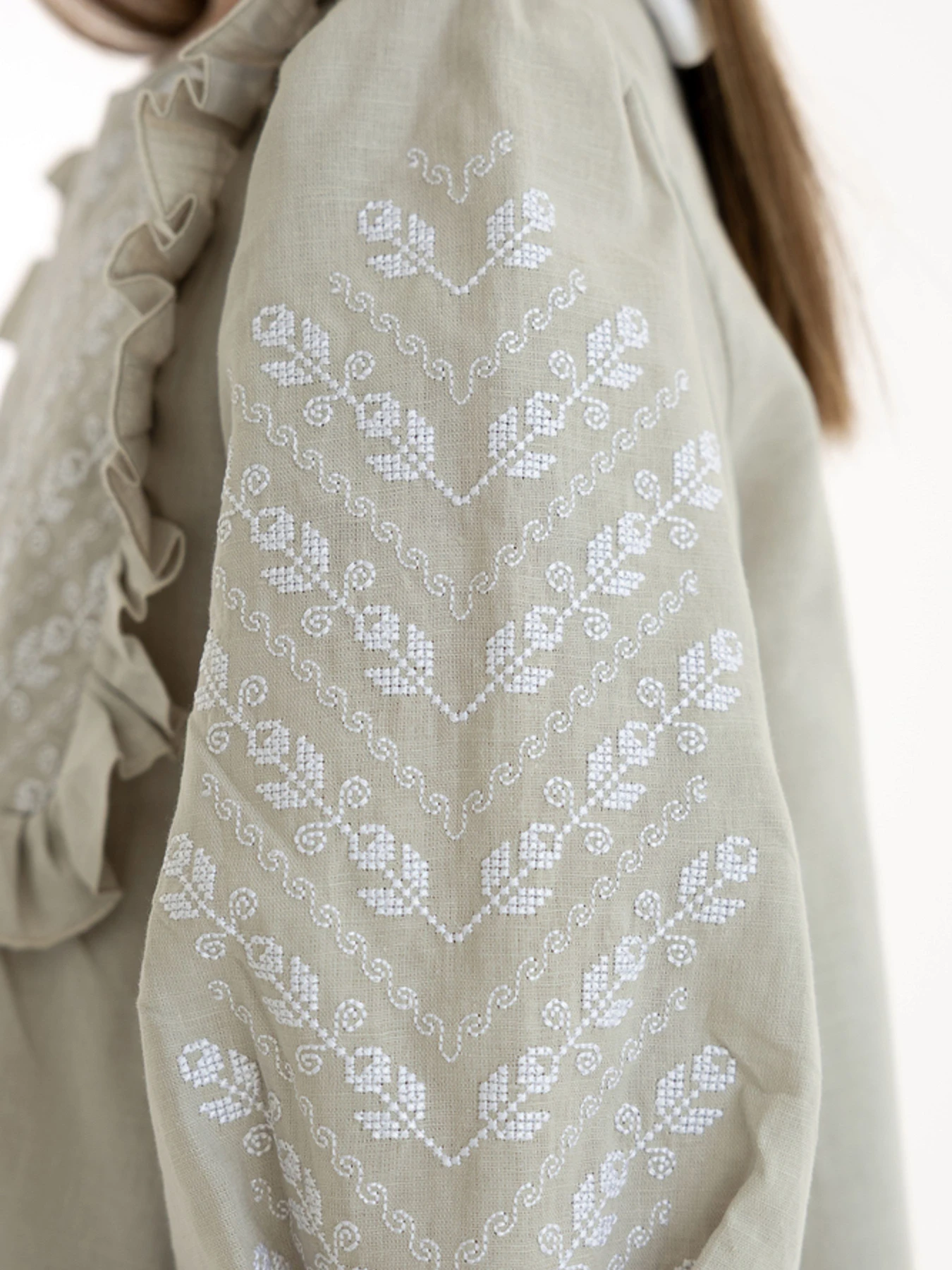 Вышиванки Folk Moda модель fm3026-bezheviij Вышиванки Folk Moda модель fm3026-bezheviij Фото