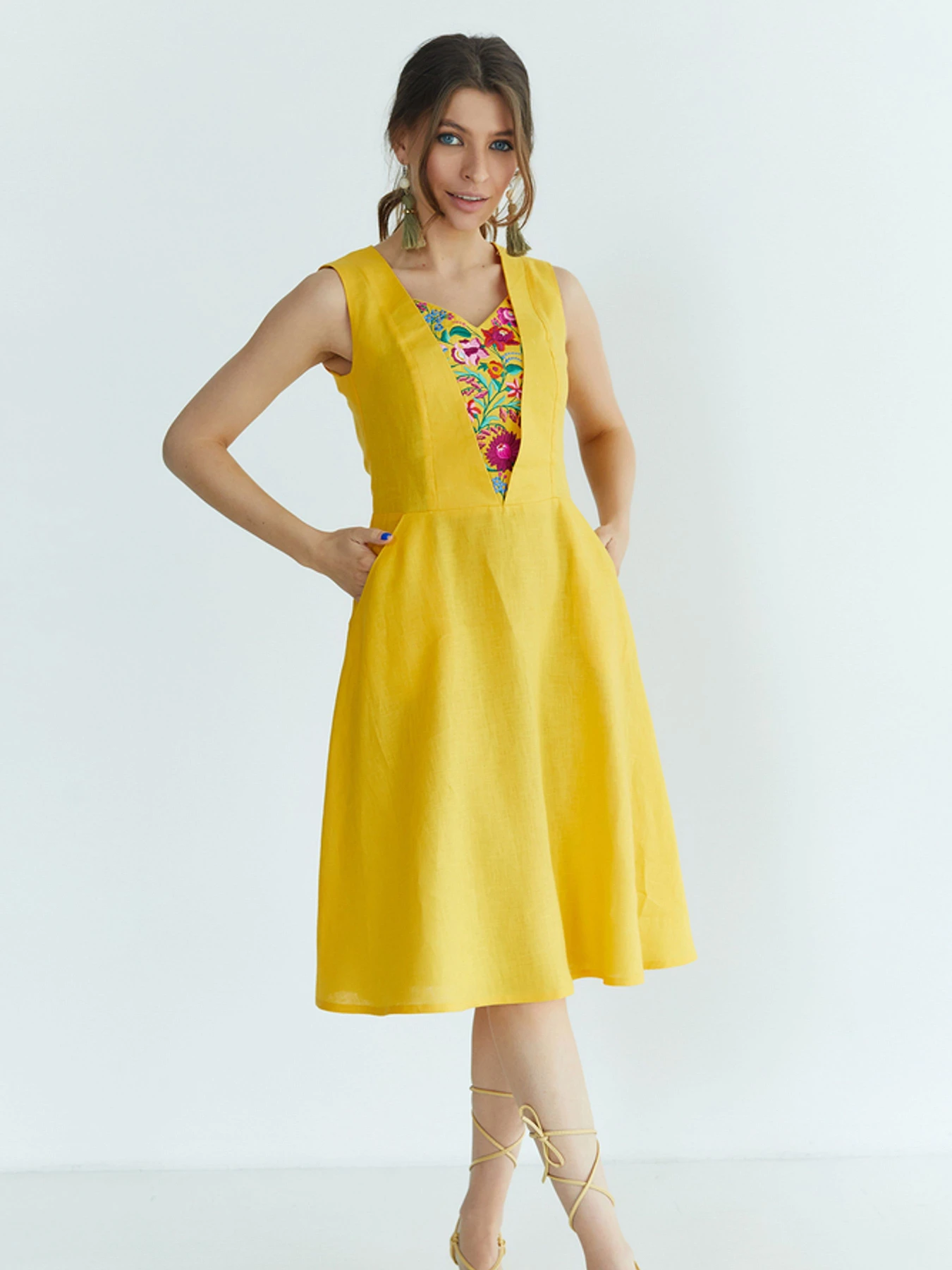 Вышиванки Folk Moda модель fm2721-zhovtij Вышиванки Folk Moda модель fm2721-zhovtij Фото